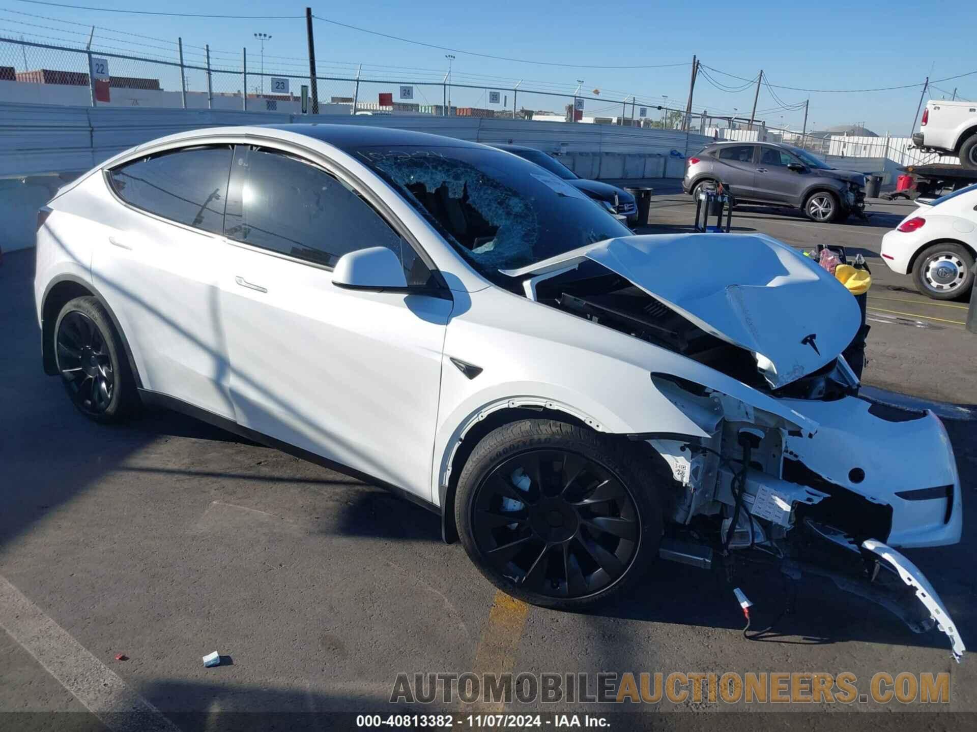 7SAYGDEEXPA126856 TESLA MODEL Y 2023