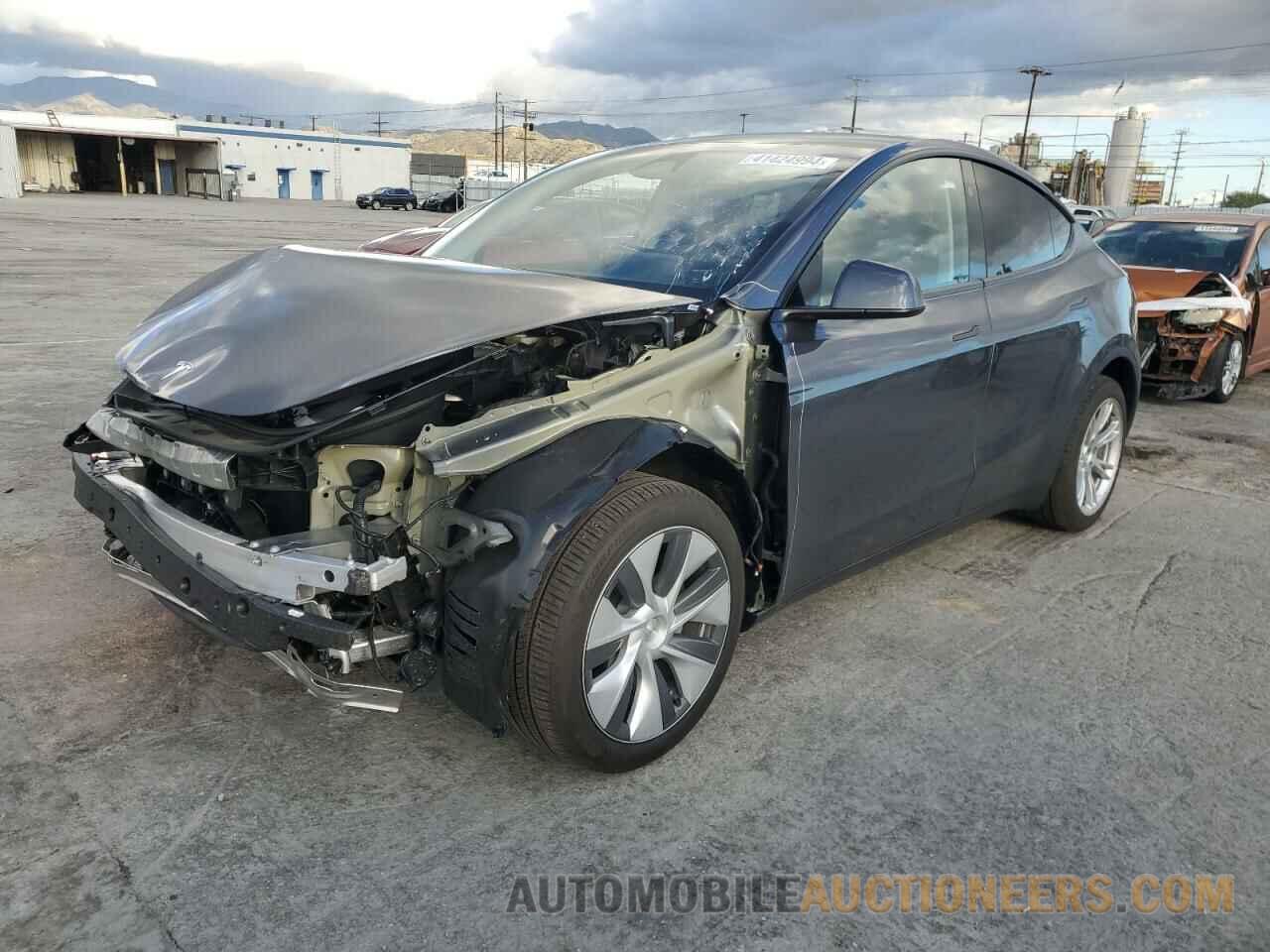 7SAYGDEEXPA209400 TESLA MODEL Y 2023