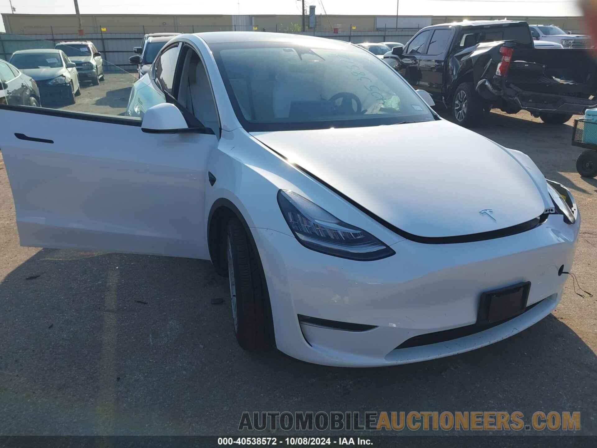 7SAYGDEEXPF619133 TESLA MODEL Y 2023