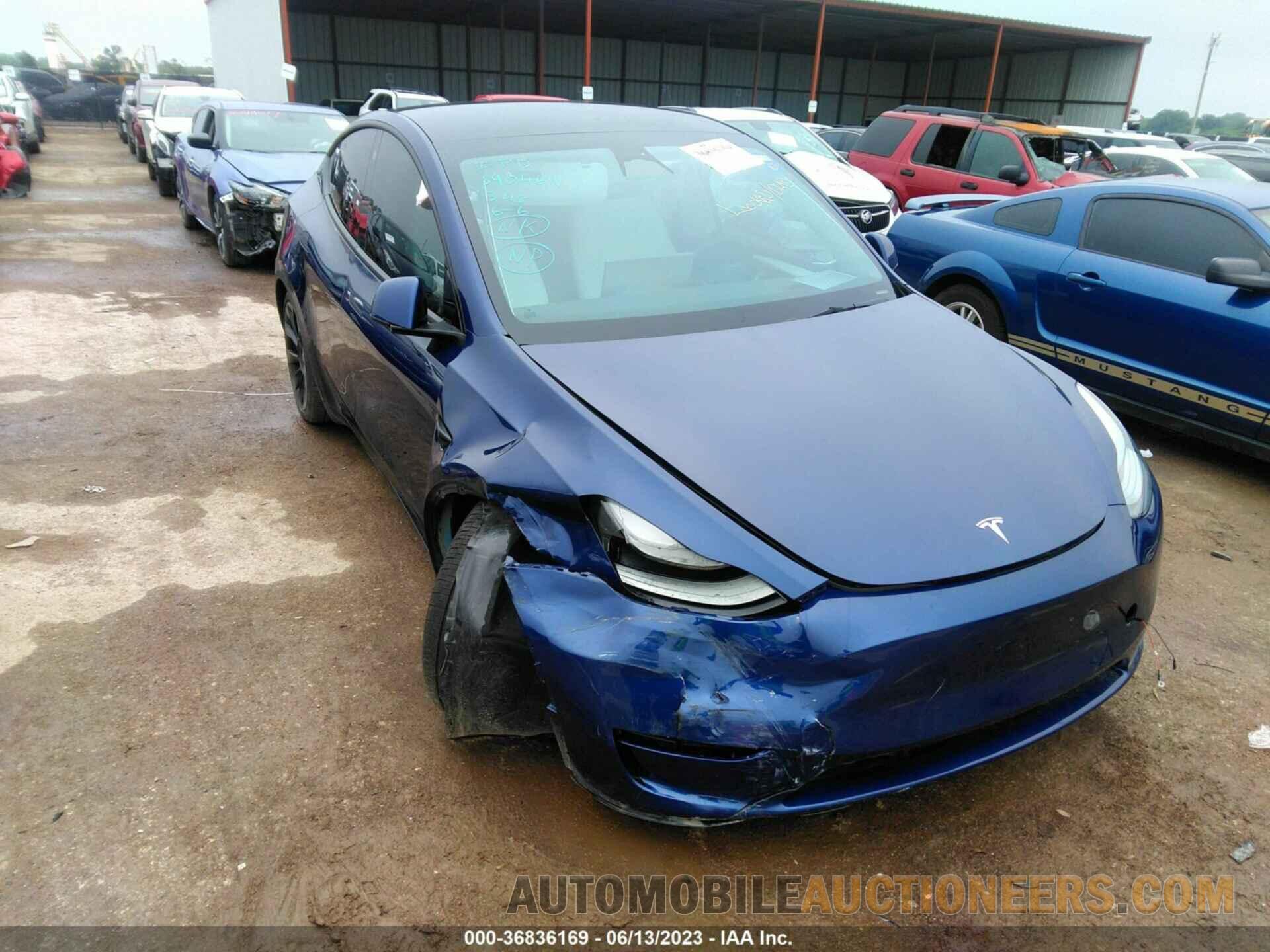 7SAYGDEEXPF633808 TESLA MODEL Y 2023