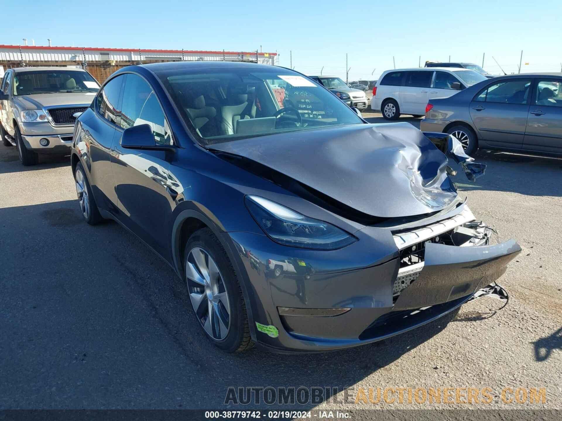 7SAYGDEEXPF638460 TESLA MODEL Y 2023