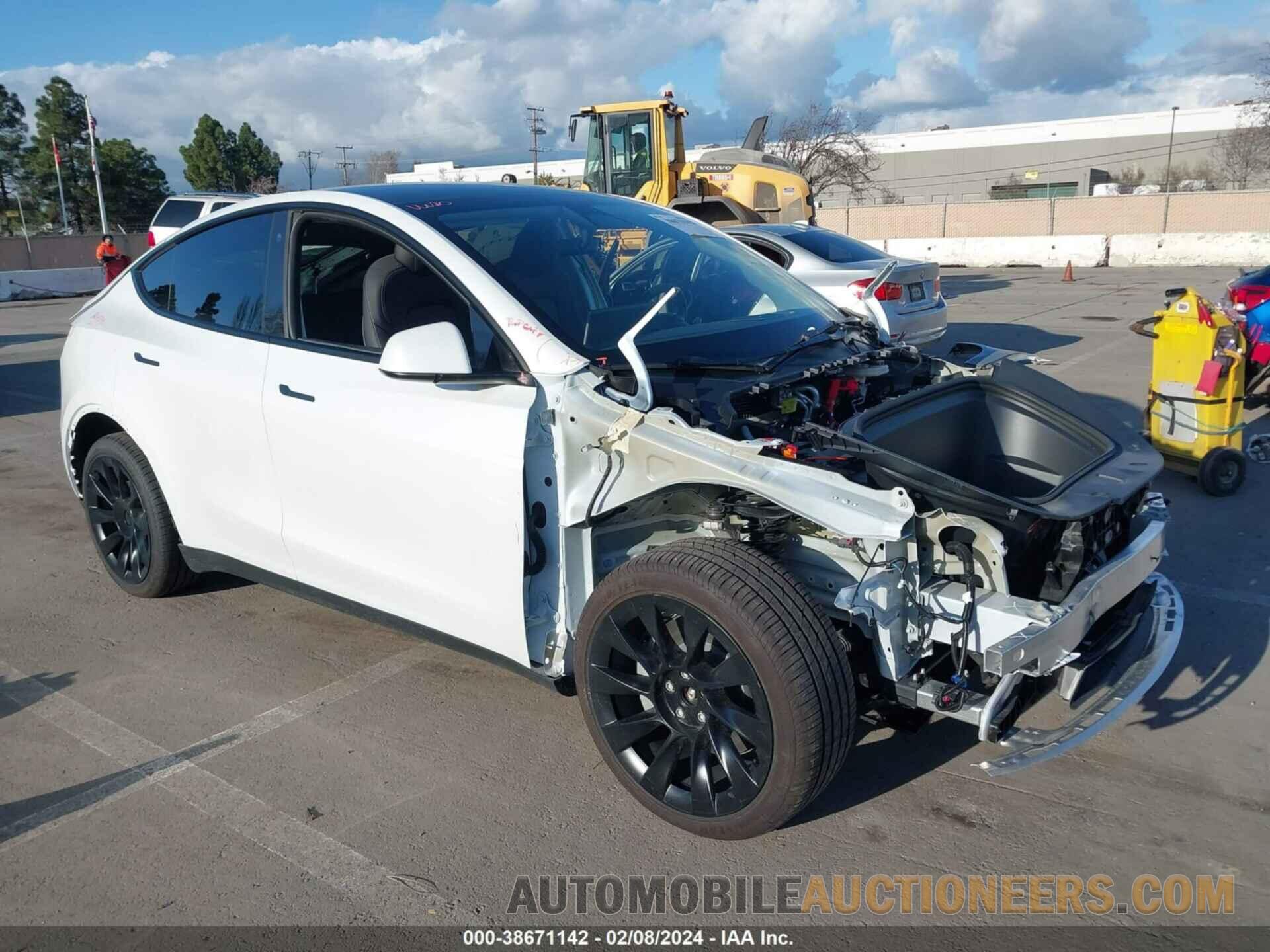 7SAYGDEEXPF639883 TESLA MODEL Y 2023