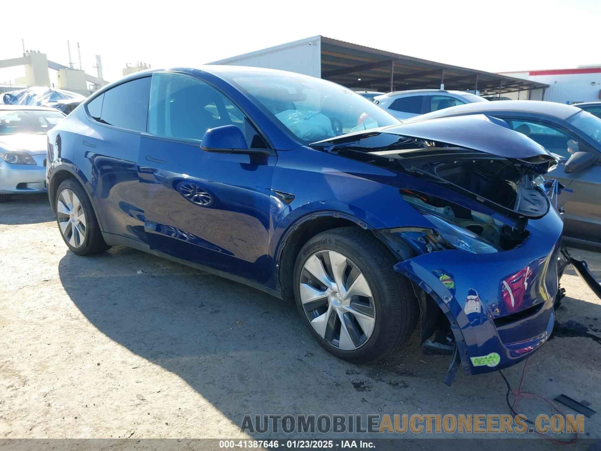 7SAYGDEEXPF699467 TESLA MODEL Y 2023