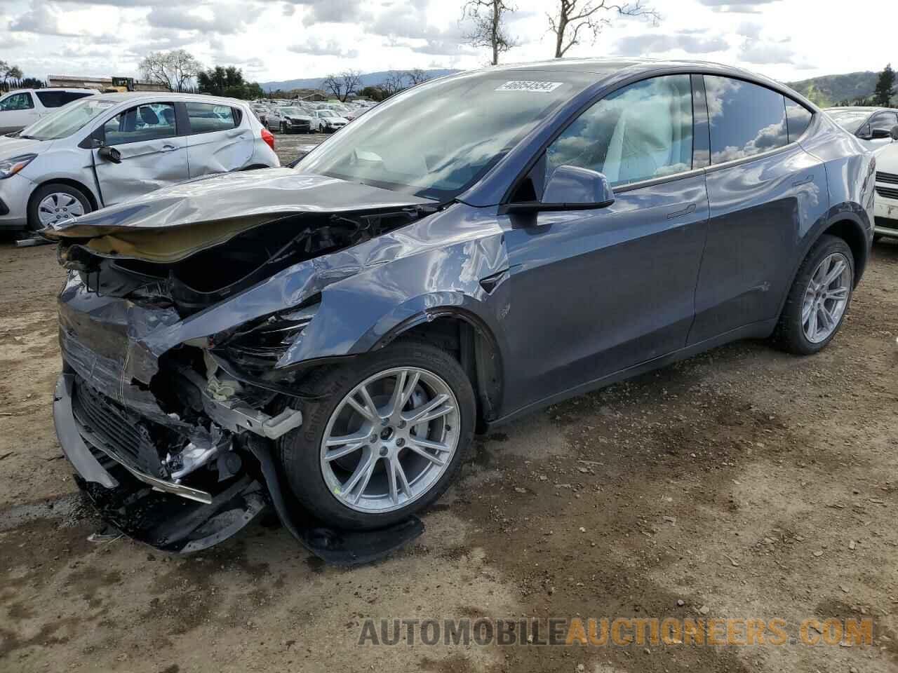 7SAYGDEEXPF715912 TESLA MODEL Y 2023