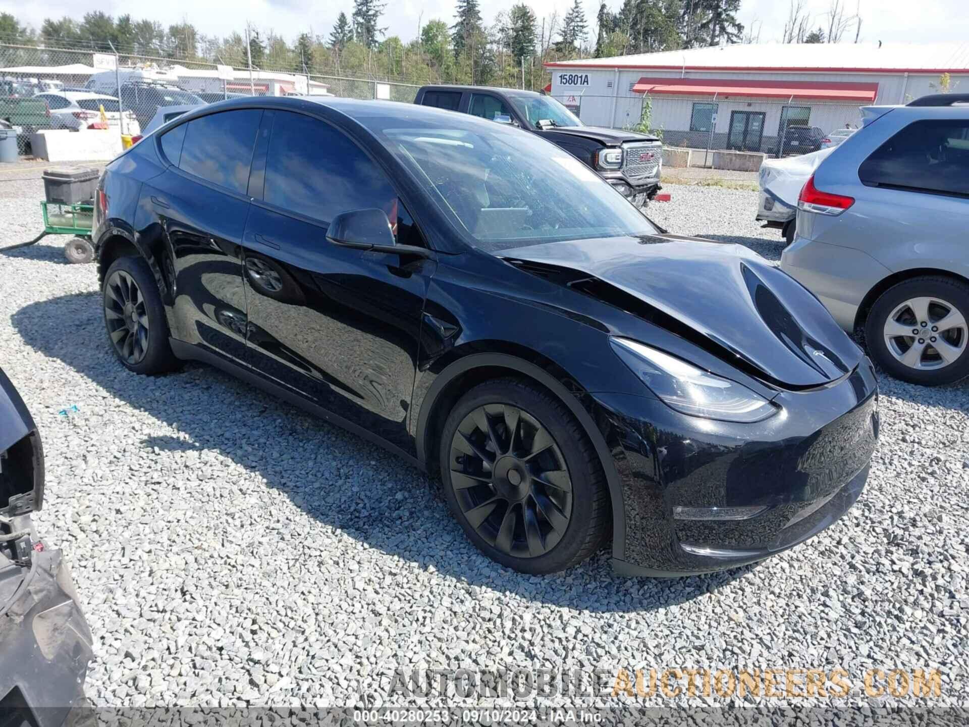 7SAYGDEEXPF816495 TESLA MODEL Y 2023