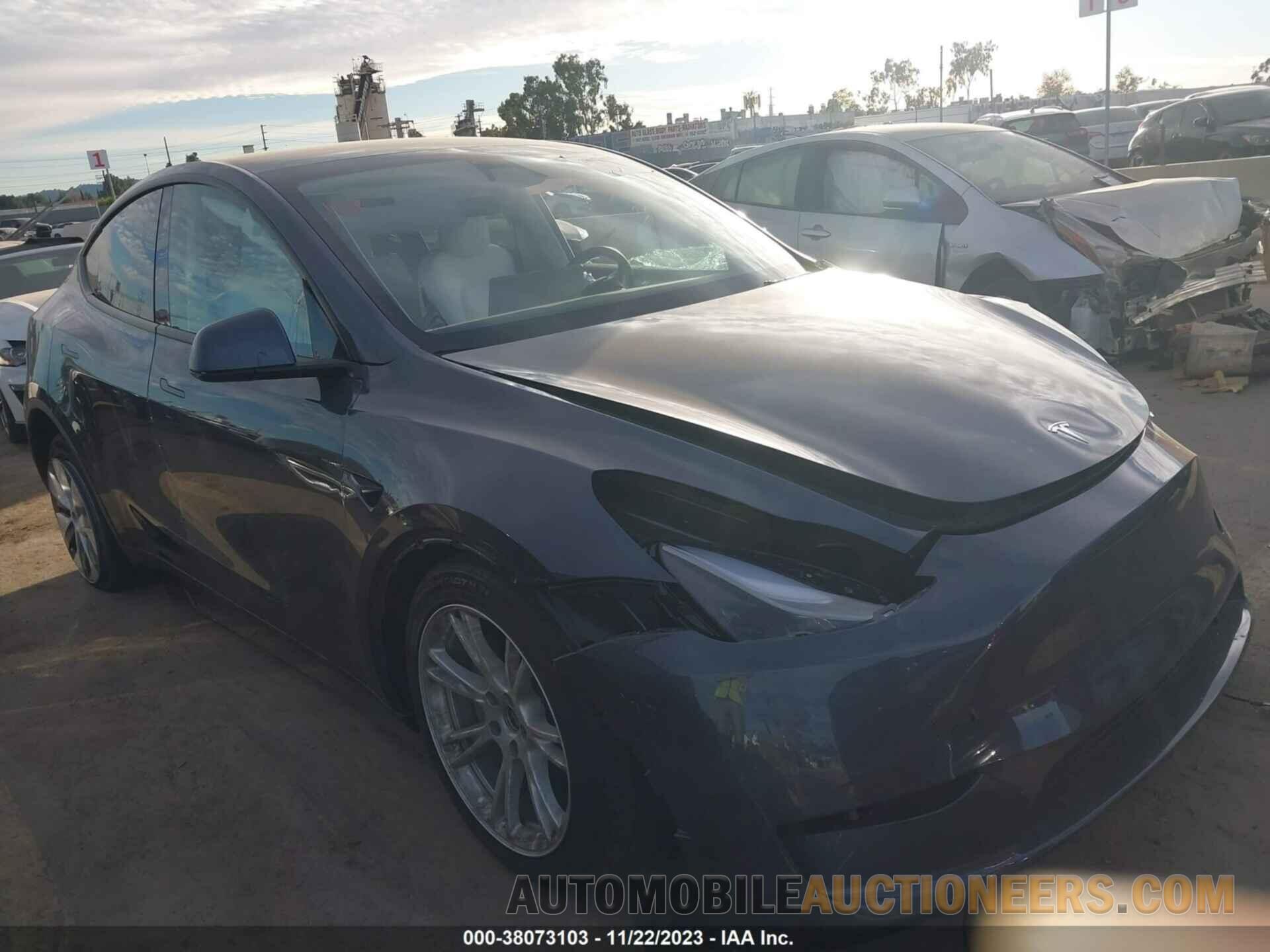 7SAYGDEEXPF857497 TESLA MODEL Y 2023