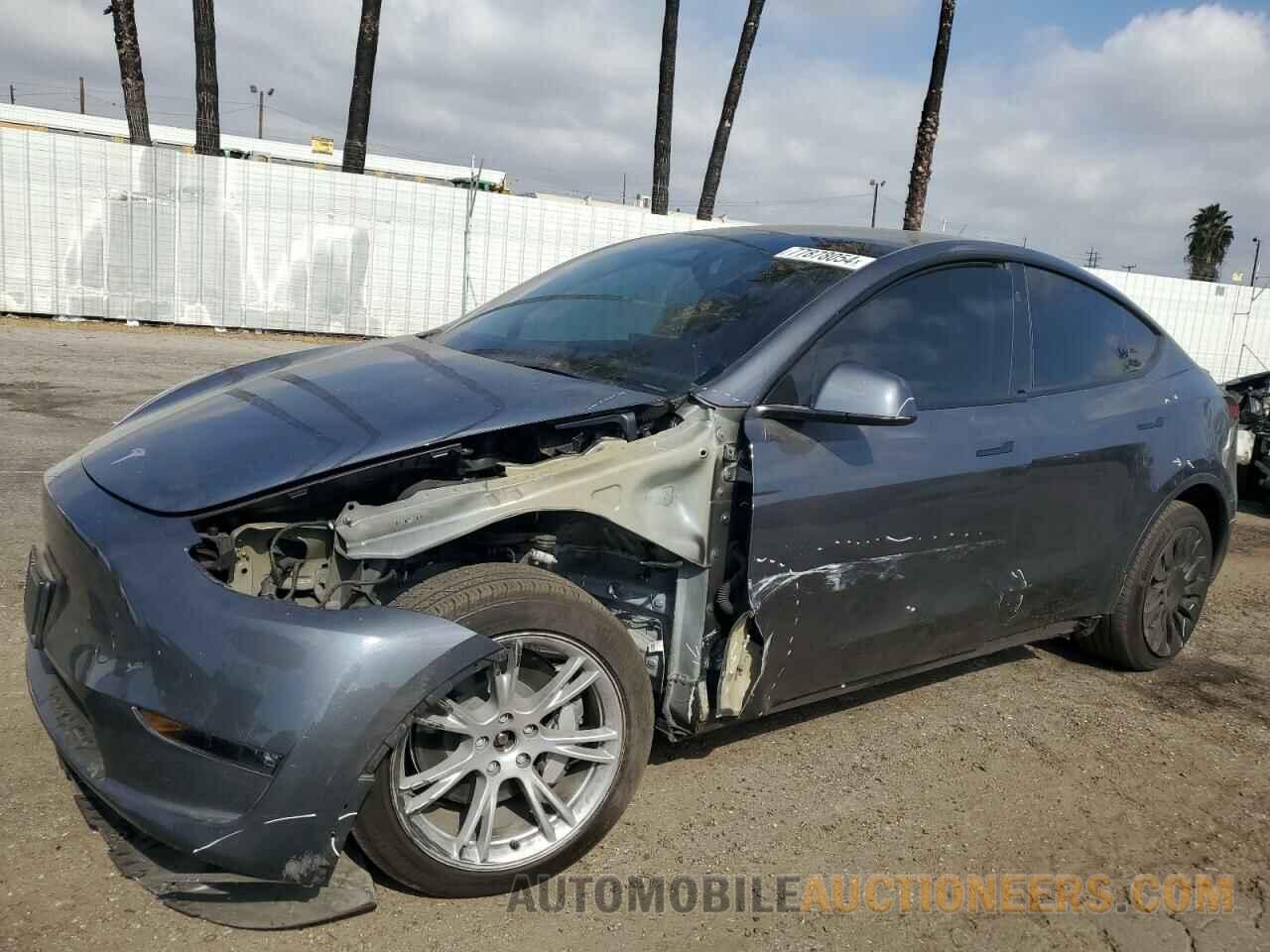 7SAYGDEEXPF926110 TESLA MODEL Y 2023