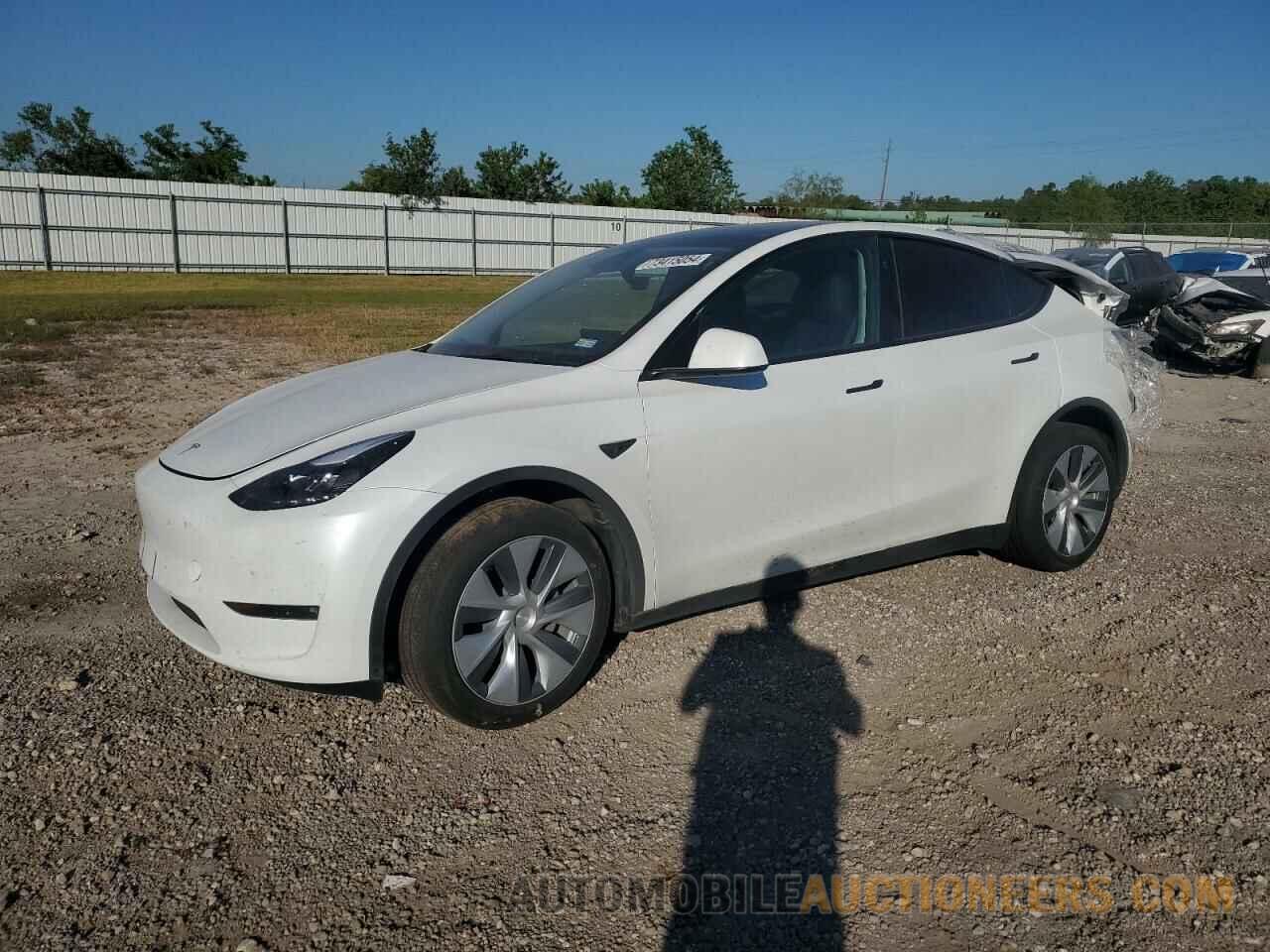 7SAYGDEEXRA251147 TESLA MODEL Y 2024