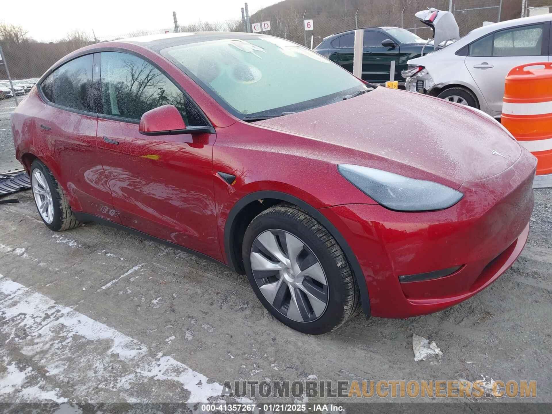 7SAYGDEEXRA255411 TESLA MODEL Y 2024