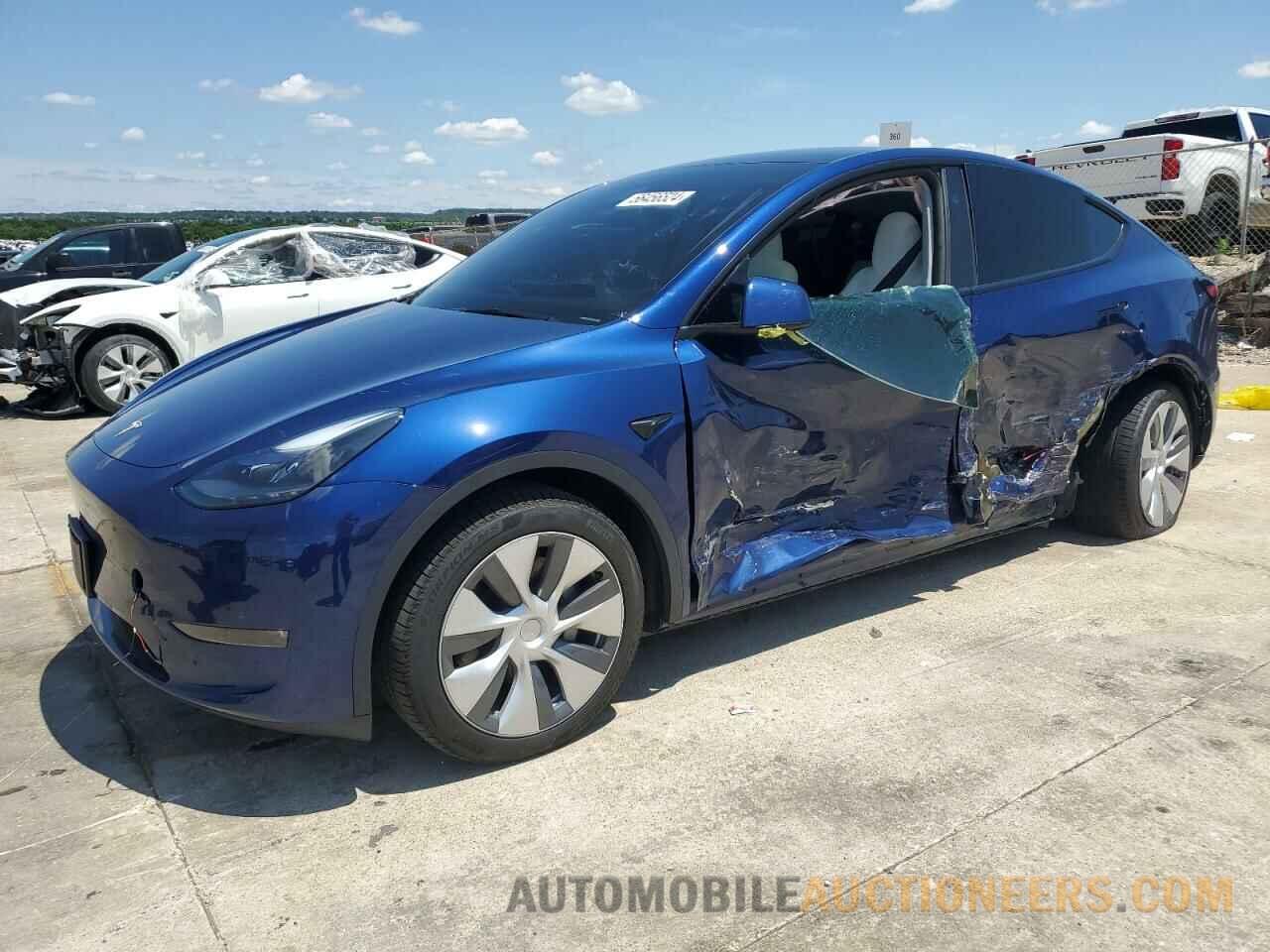 7SAYGDEEXRA261323 TESLA MODEL Y 2024