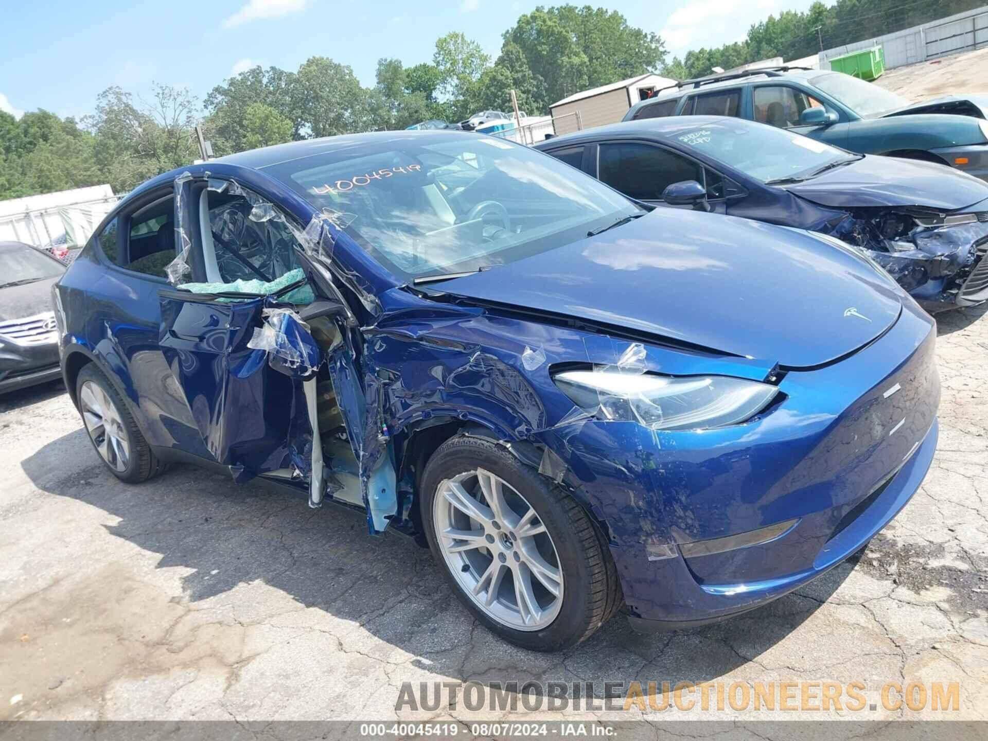 7SAYGDEEXRA274976 TESLA MODEL Y 2024