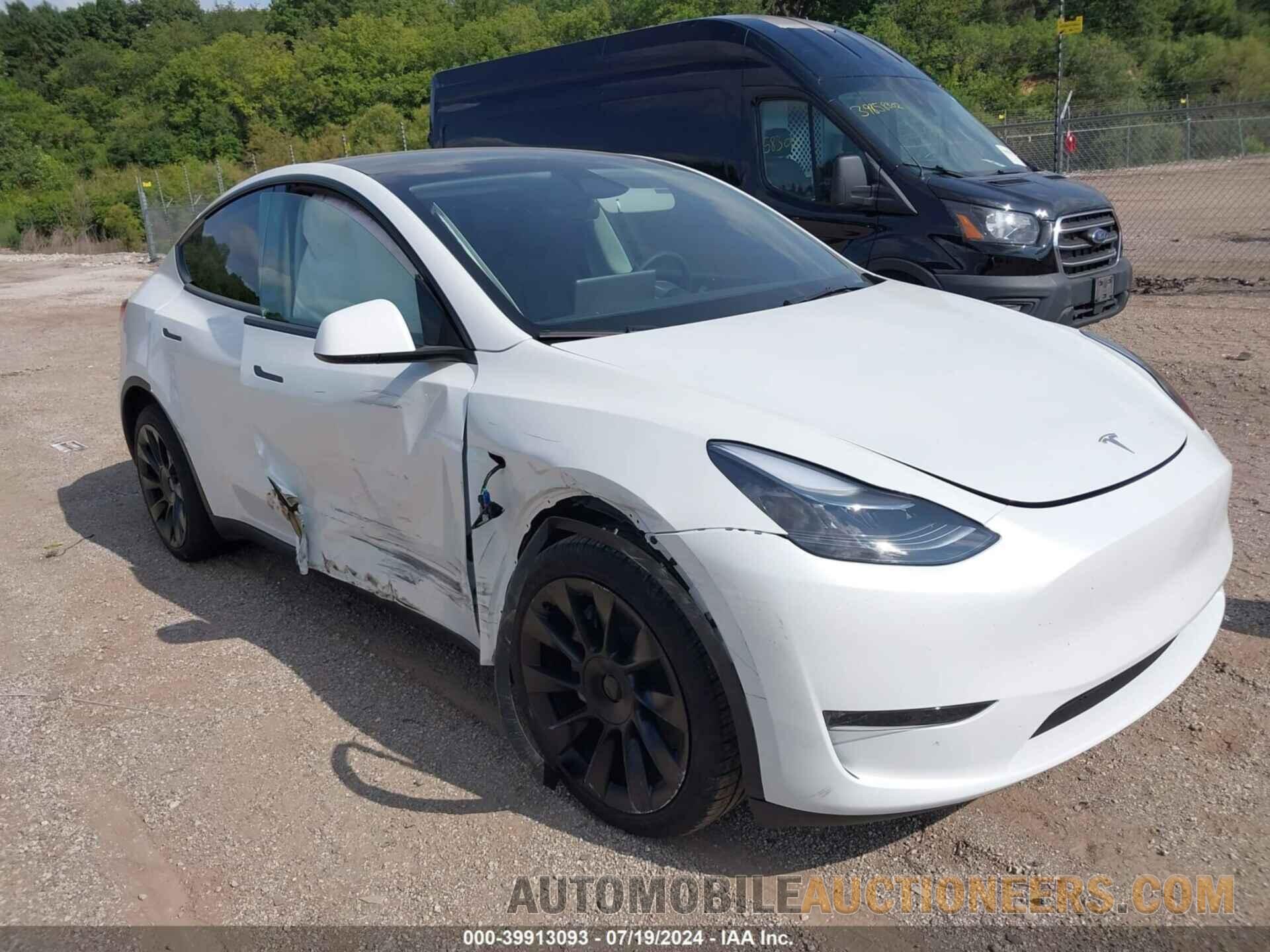 7SAYGDEEXRA291308 TESLA MODEL Y 2024