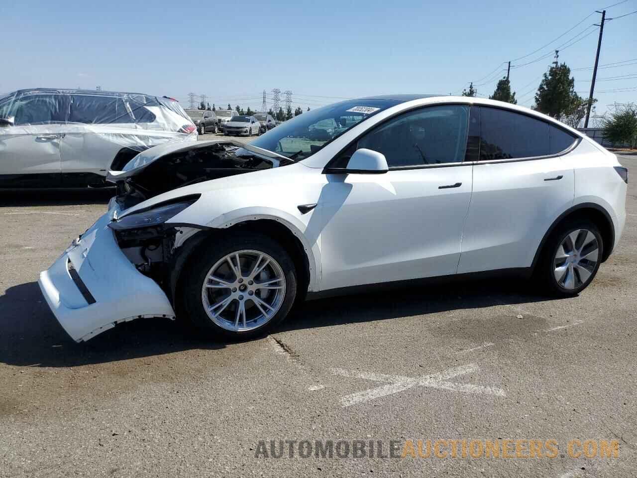 7SAYGDEEXRF090916 TESLA MODEL Y 2024