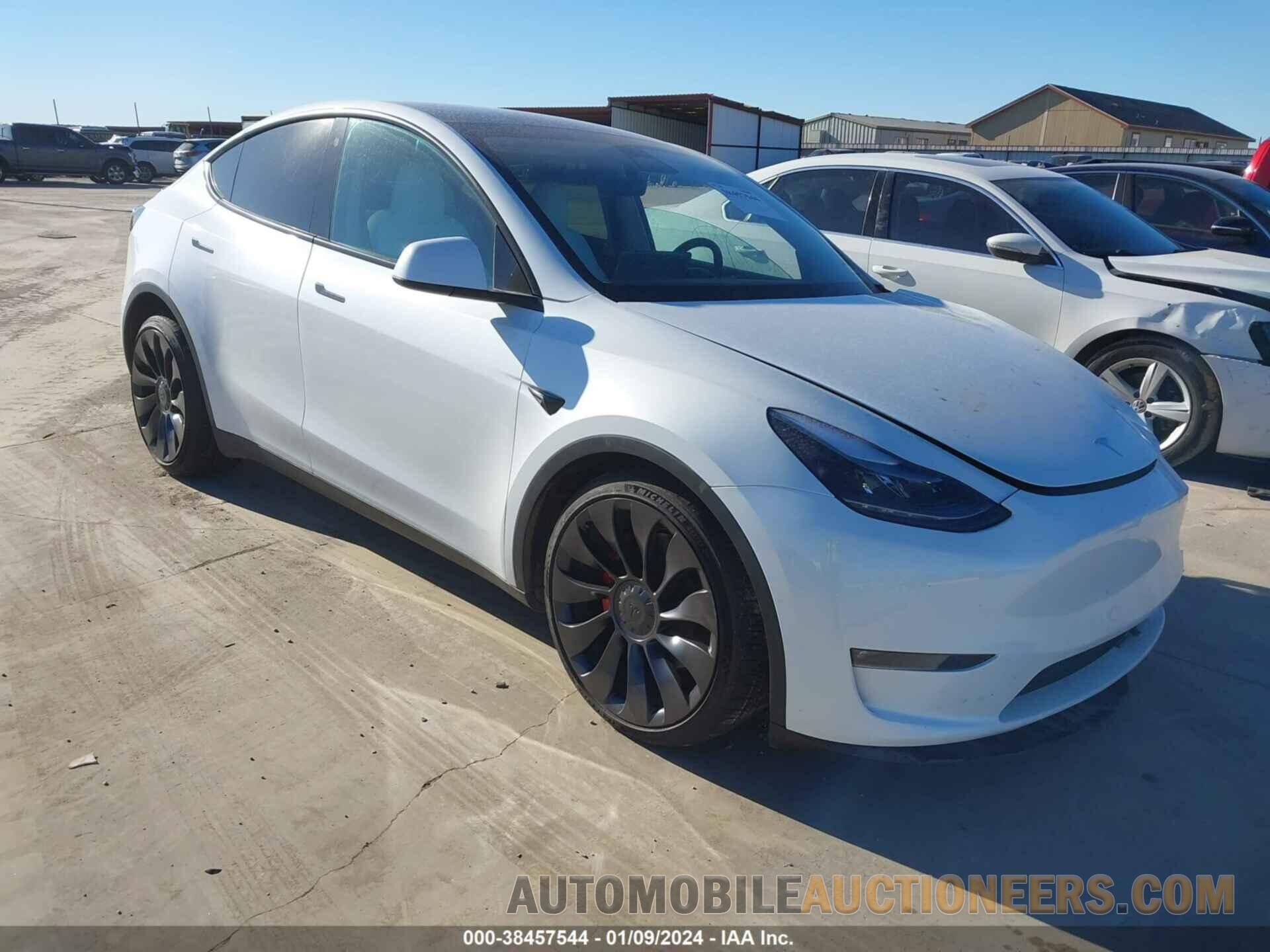 7SAYGDEF0PF760494 TESLA MODEL Y 2023