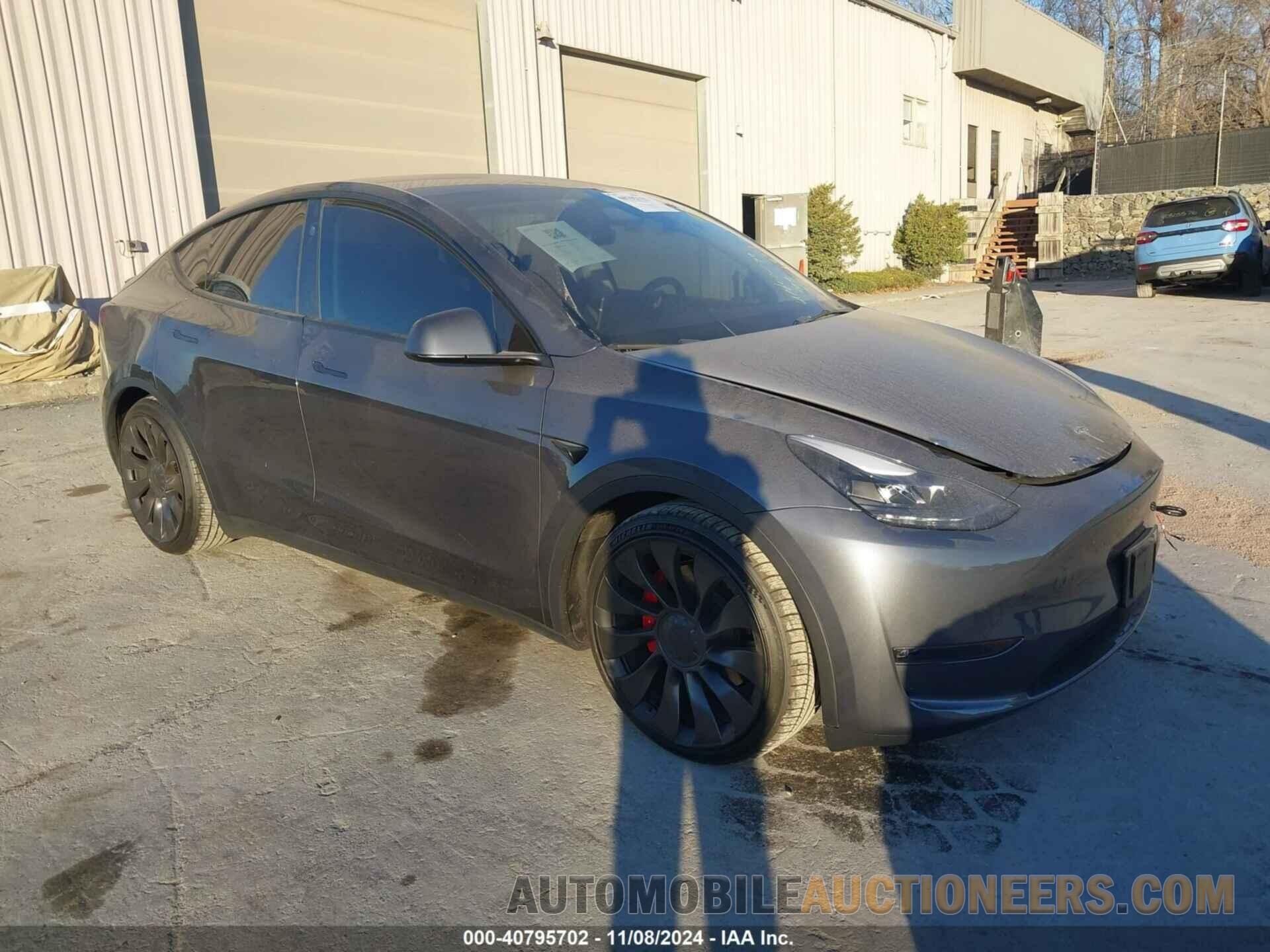 7SAYGDEF0PF830009 TESLA MODEL Y 2023