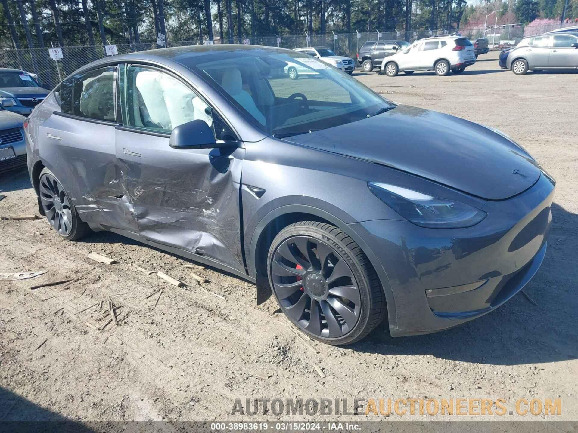 7SAYGDEF0PF847215 TESLA MODEL Y 2023