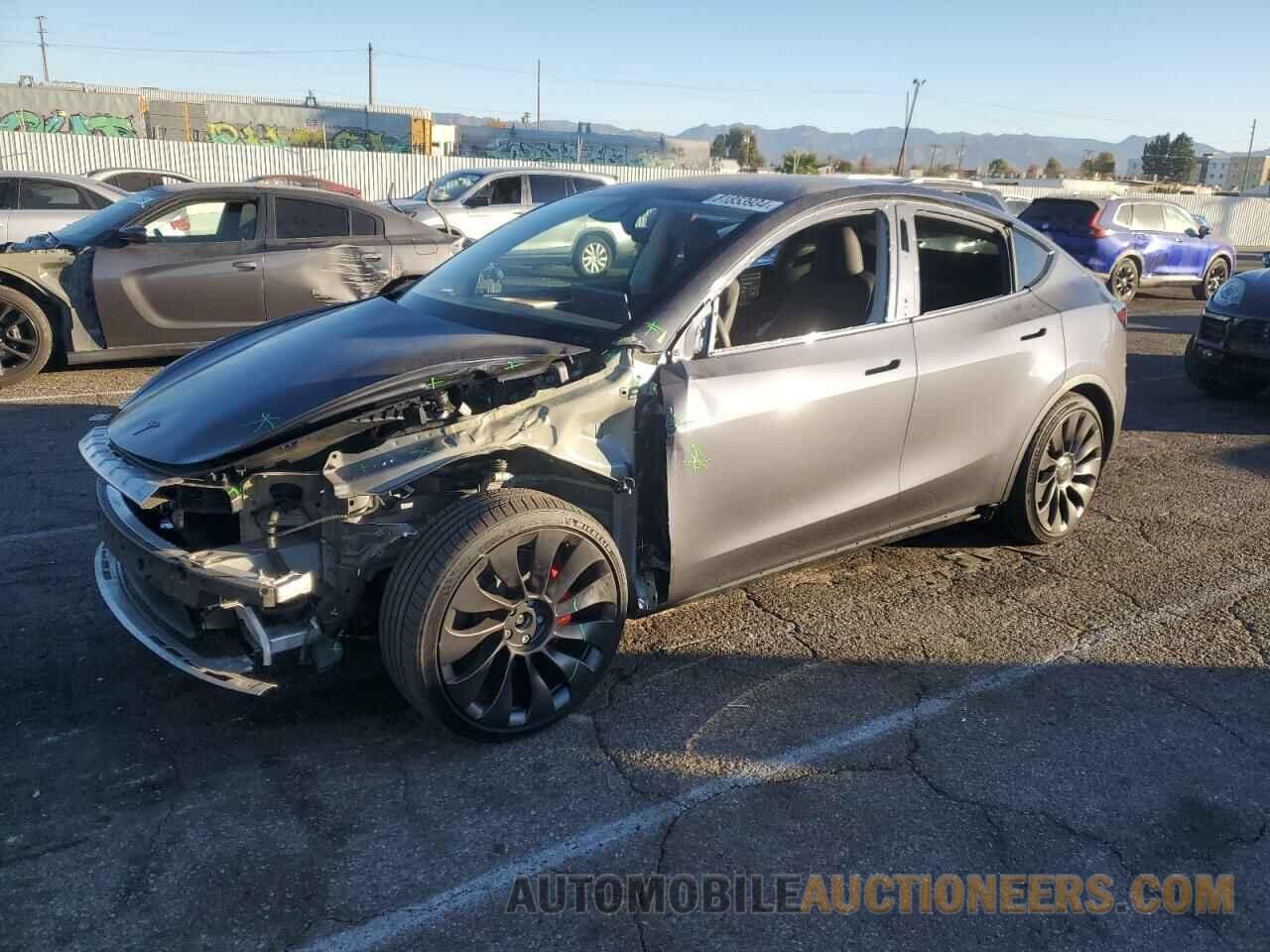 7SAYGDEF0PF960758 TESLA MODEL Y 2023