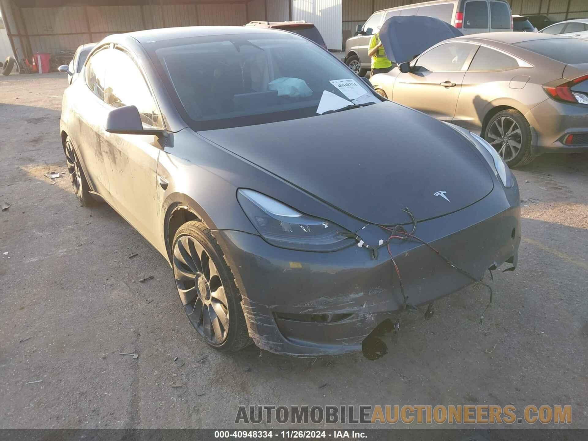 7SAYGDEF0PF970660 TESLA MODEL Y 2023