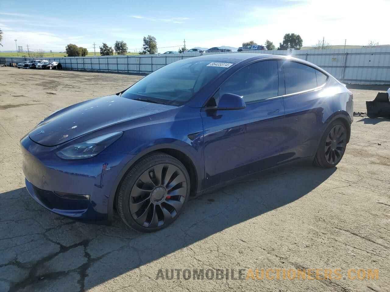 7SAYGDEF0RF072305 TESLA MODEL Y 2024