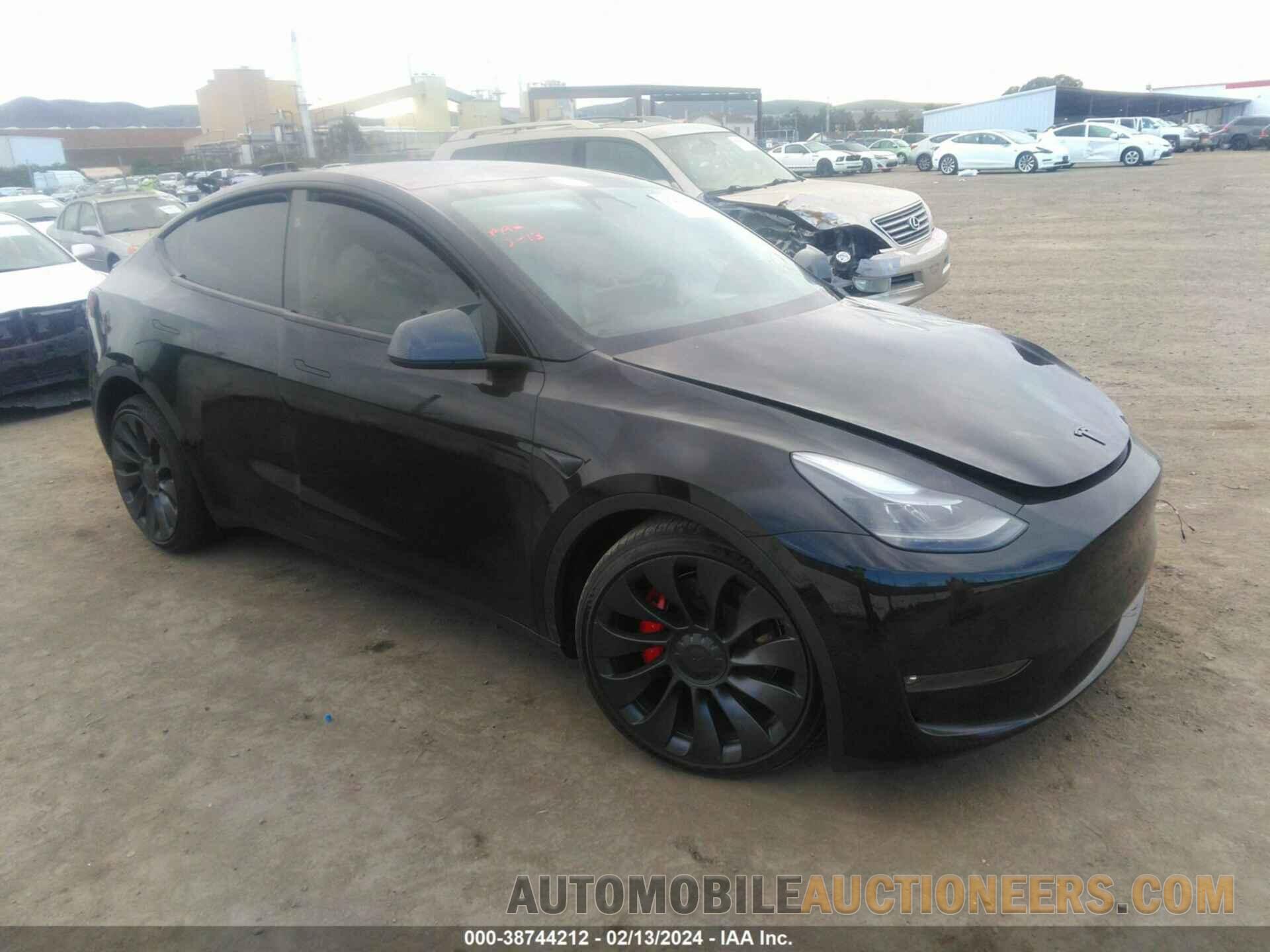 7SAYGDEF1PF964902 TESLA MODEL Y 2023