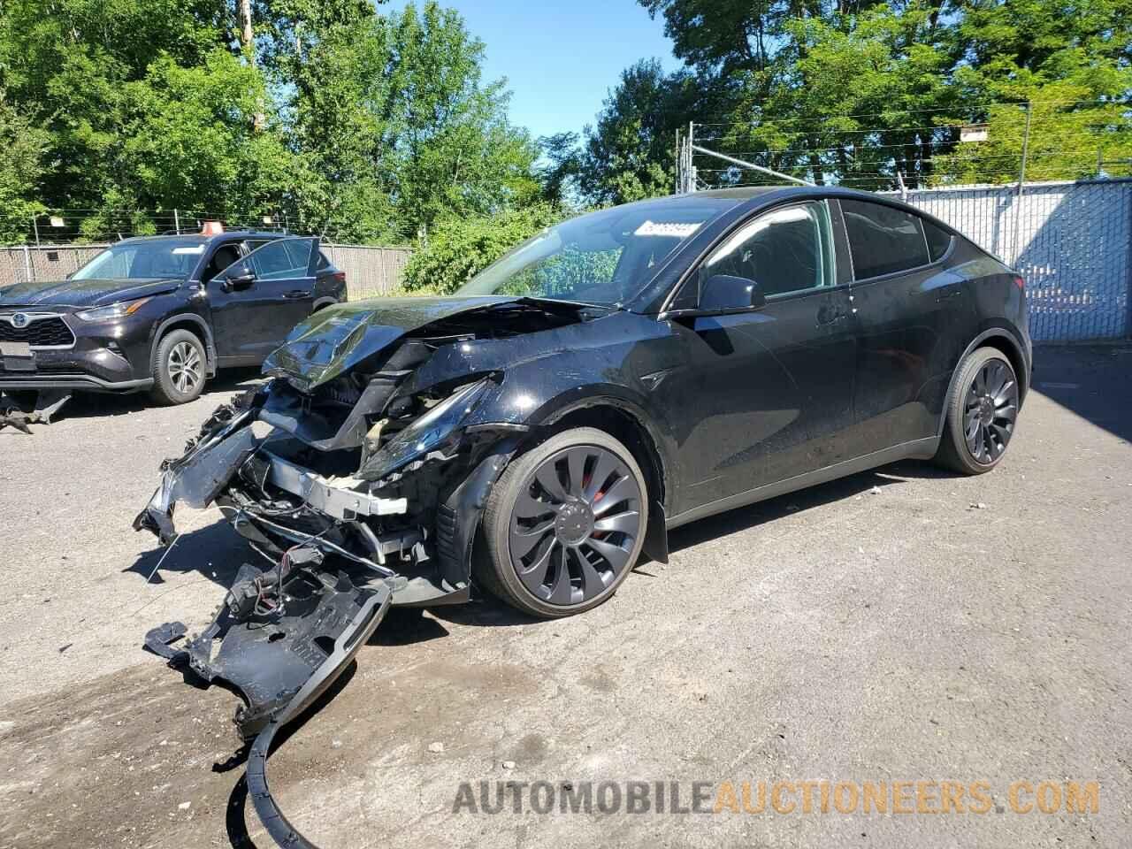 7SAYGDEF1RF061684 TESLA MODEL Y 2024