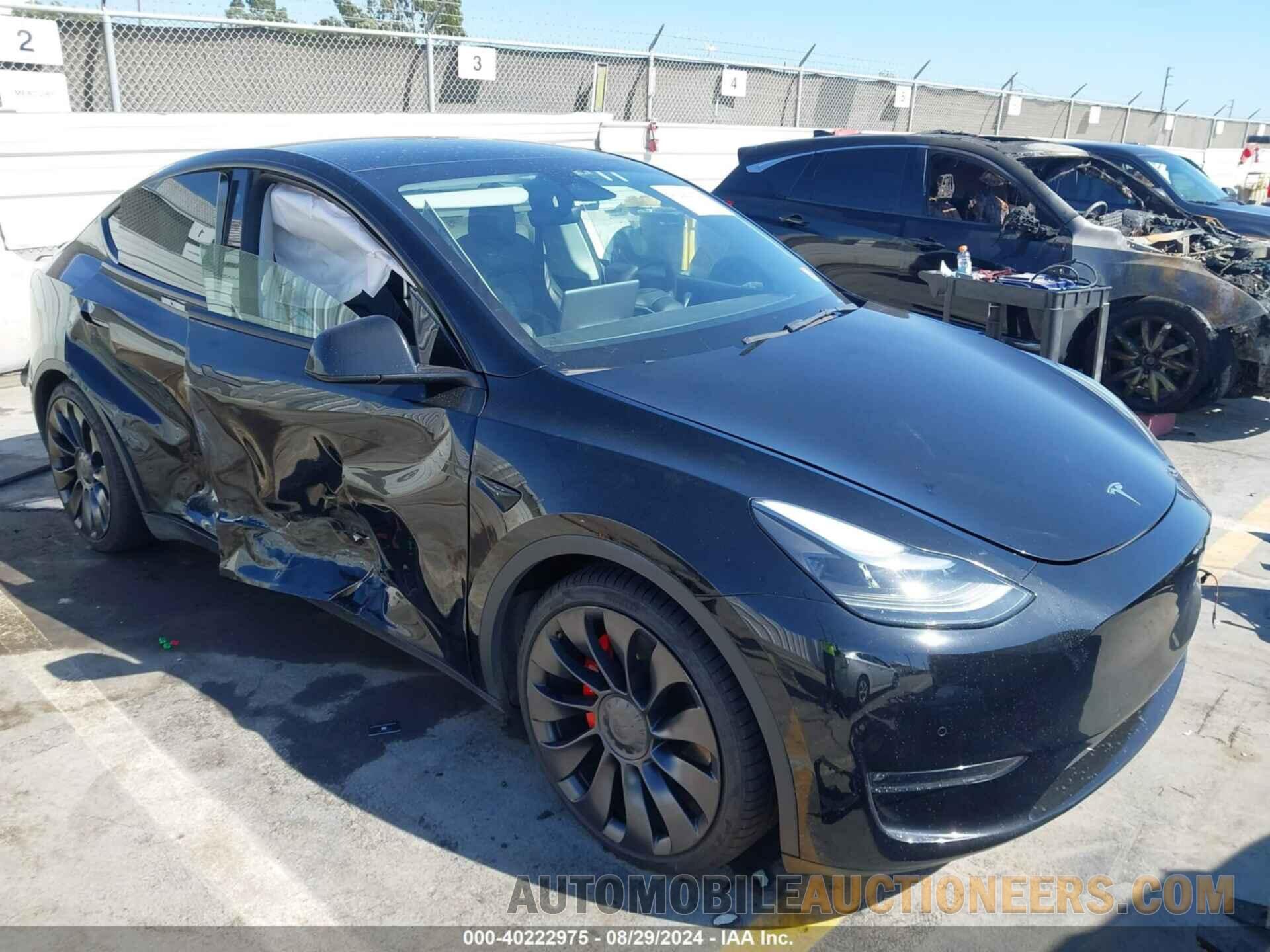 7SAYGDEF2NF381686 TESLA MODEL Y 2022