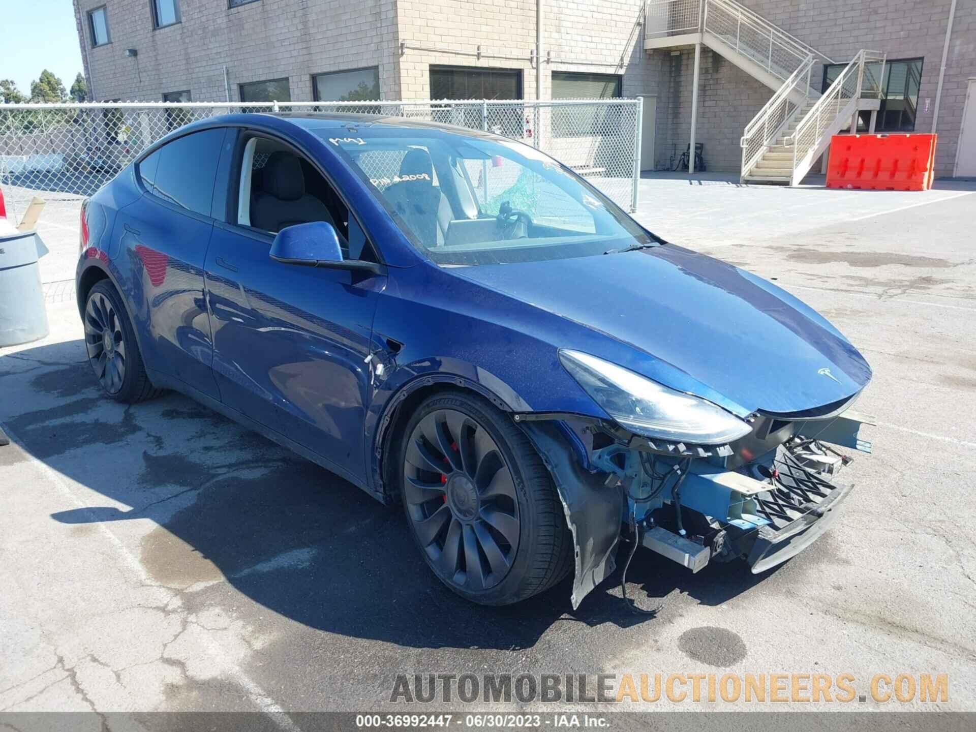 7SAYGDEF2PF598898 TESLA MODEL Y 2023