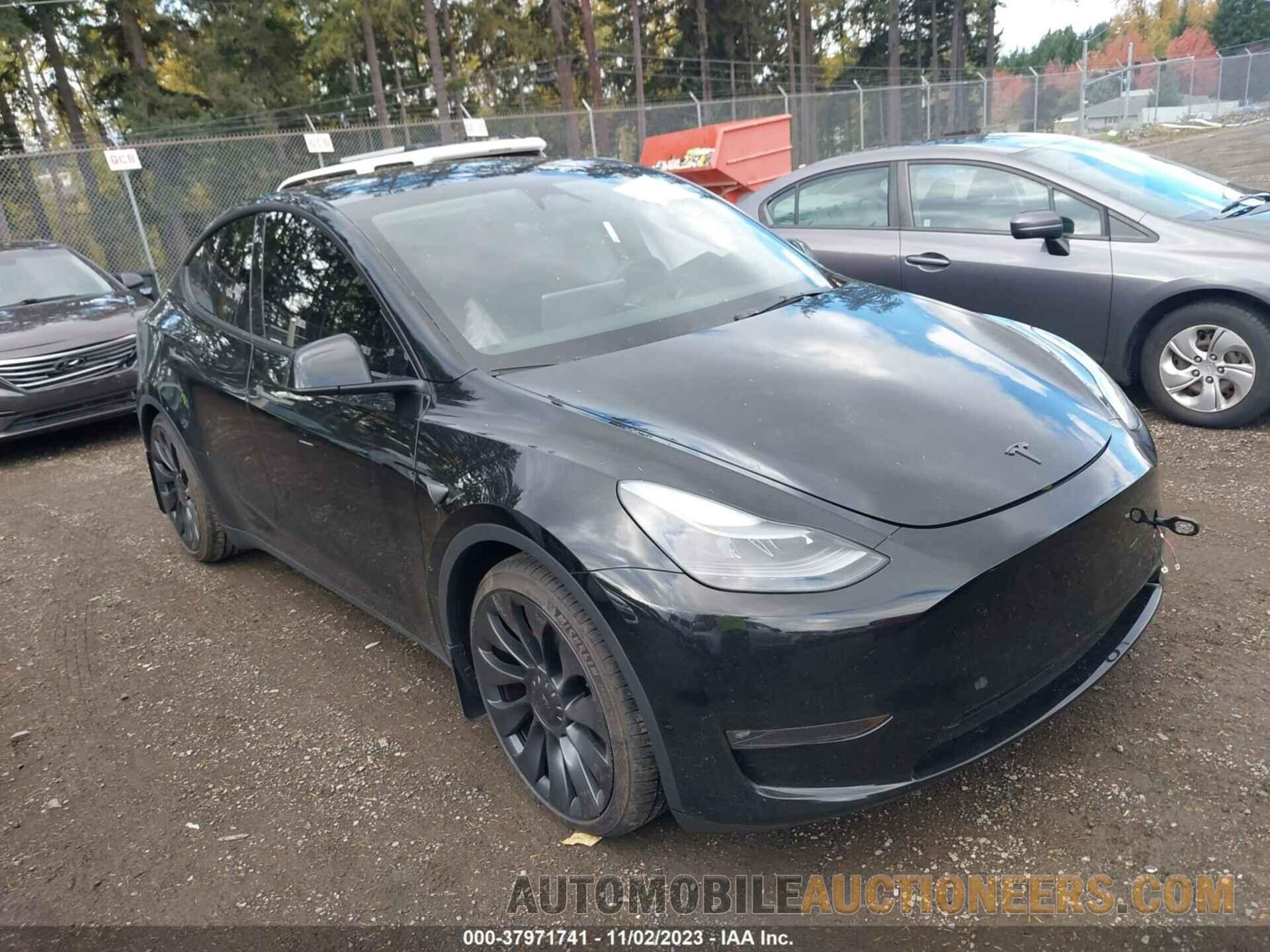 7SAYGDEF2PF798132 TESLA MODEL Y 2023