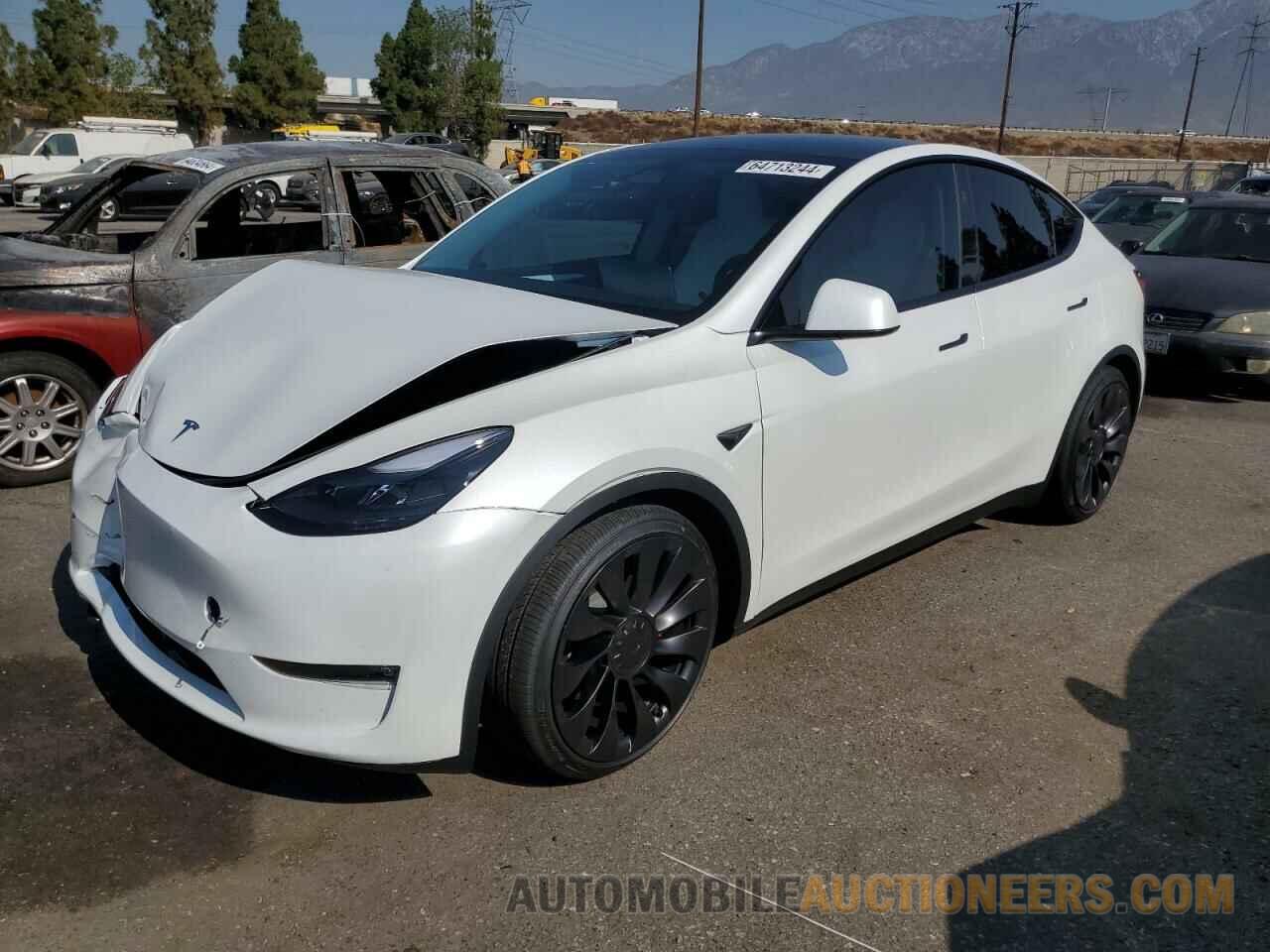 7SAYGDEF2RF117616 TESLA MODEL Y 2024