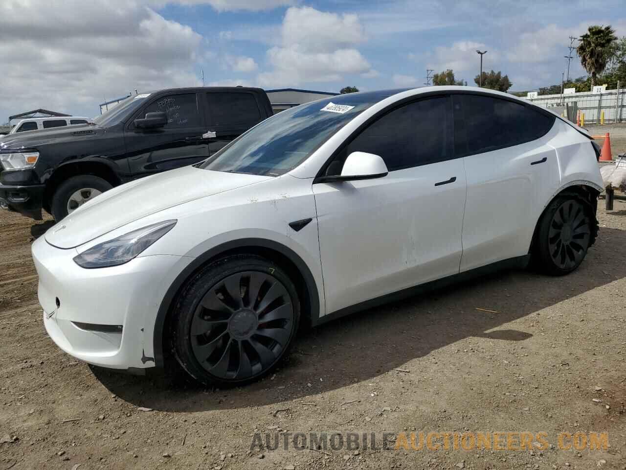 7SAYGDEF3NF485877 TESLA MODEL Y 2022