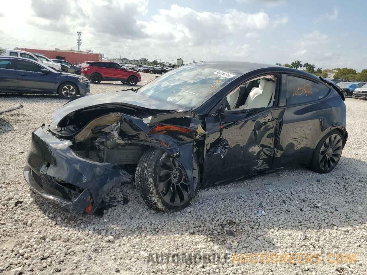 7SAYGDEF3PF763485 TESLA MODEL Y 2023