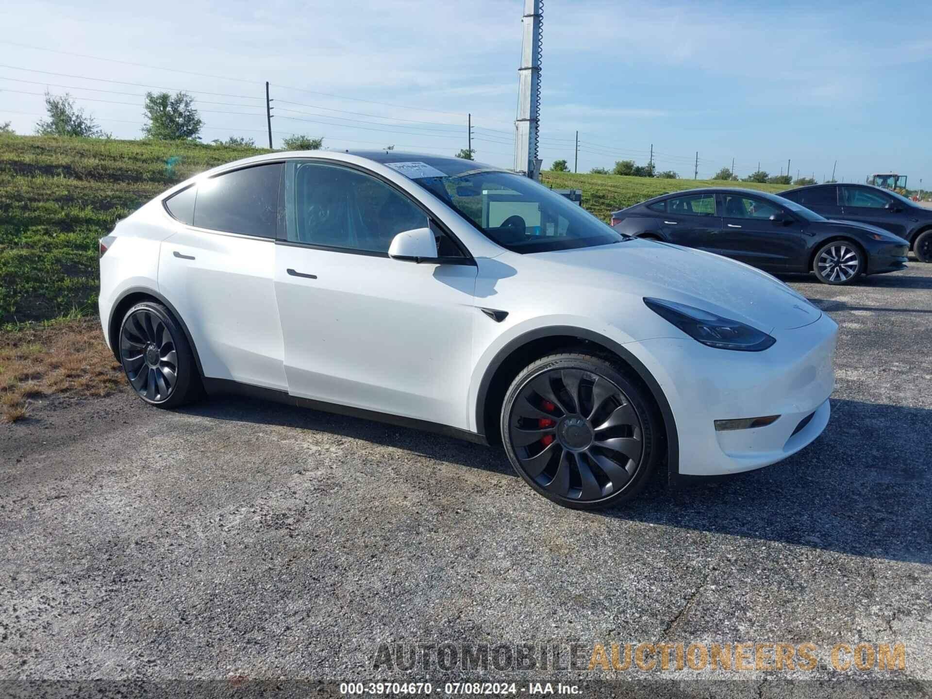 7SAYGDEF3RA267652 TESLA MODEL Y 2024