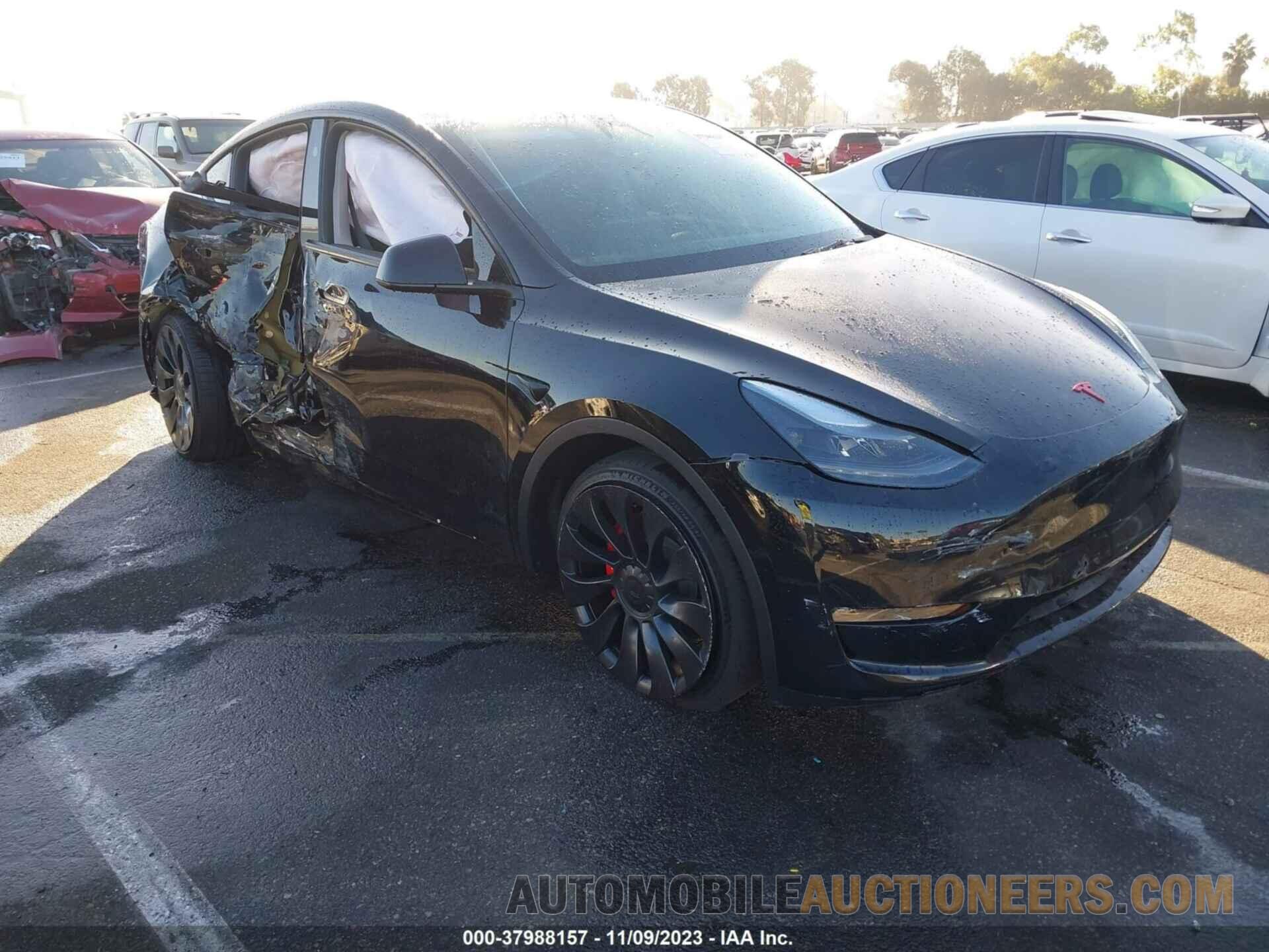 7SAYGDEF4PF809308 TESLA MODEL Y 2023