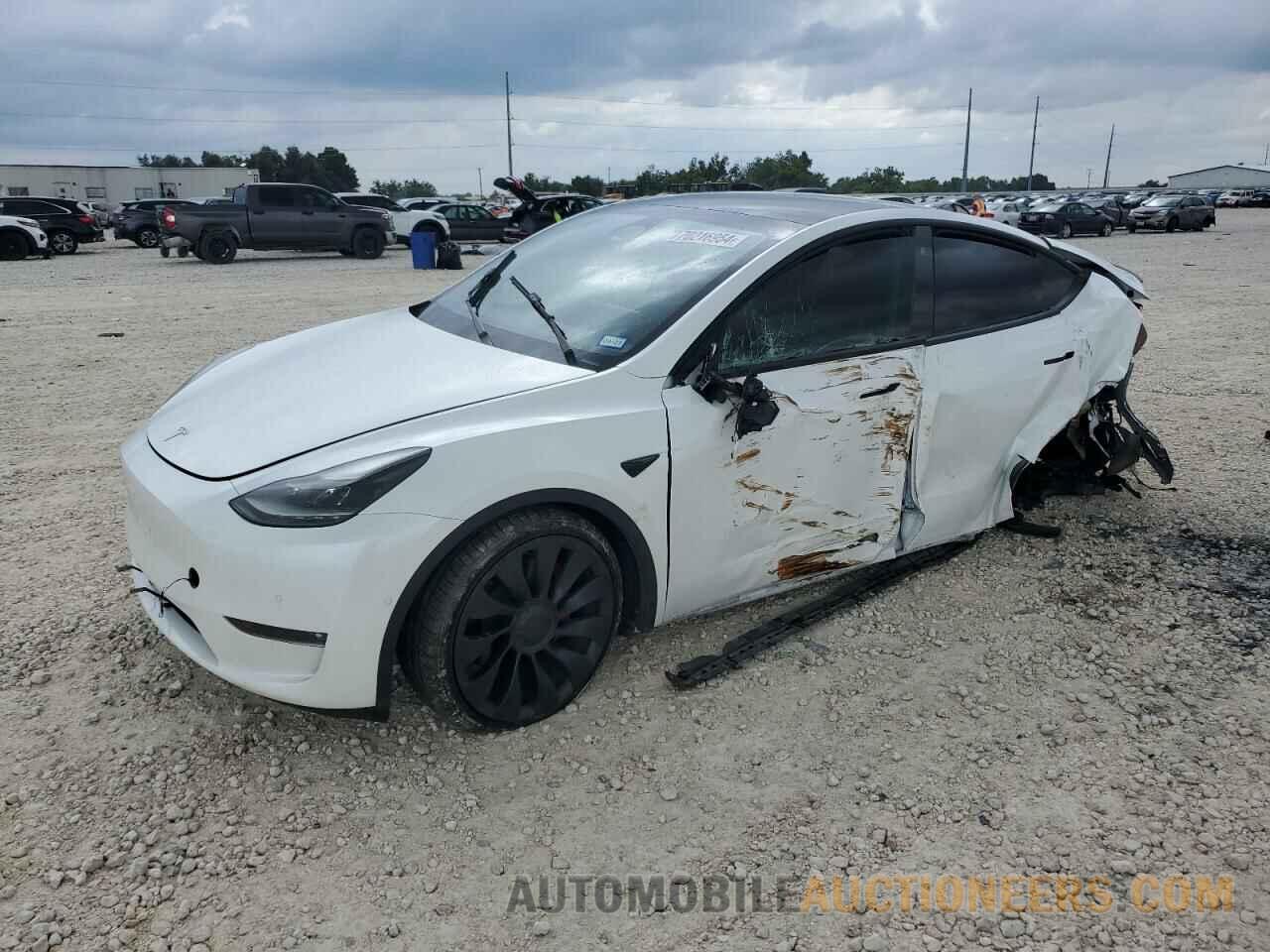 7SAYGDEF5NF547795 TESLA MODEL Y 2022