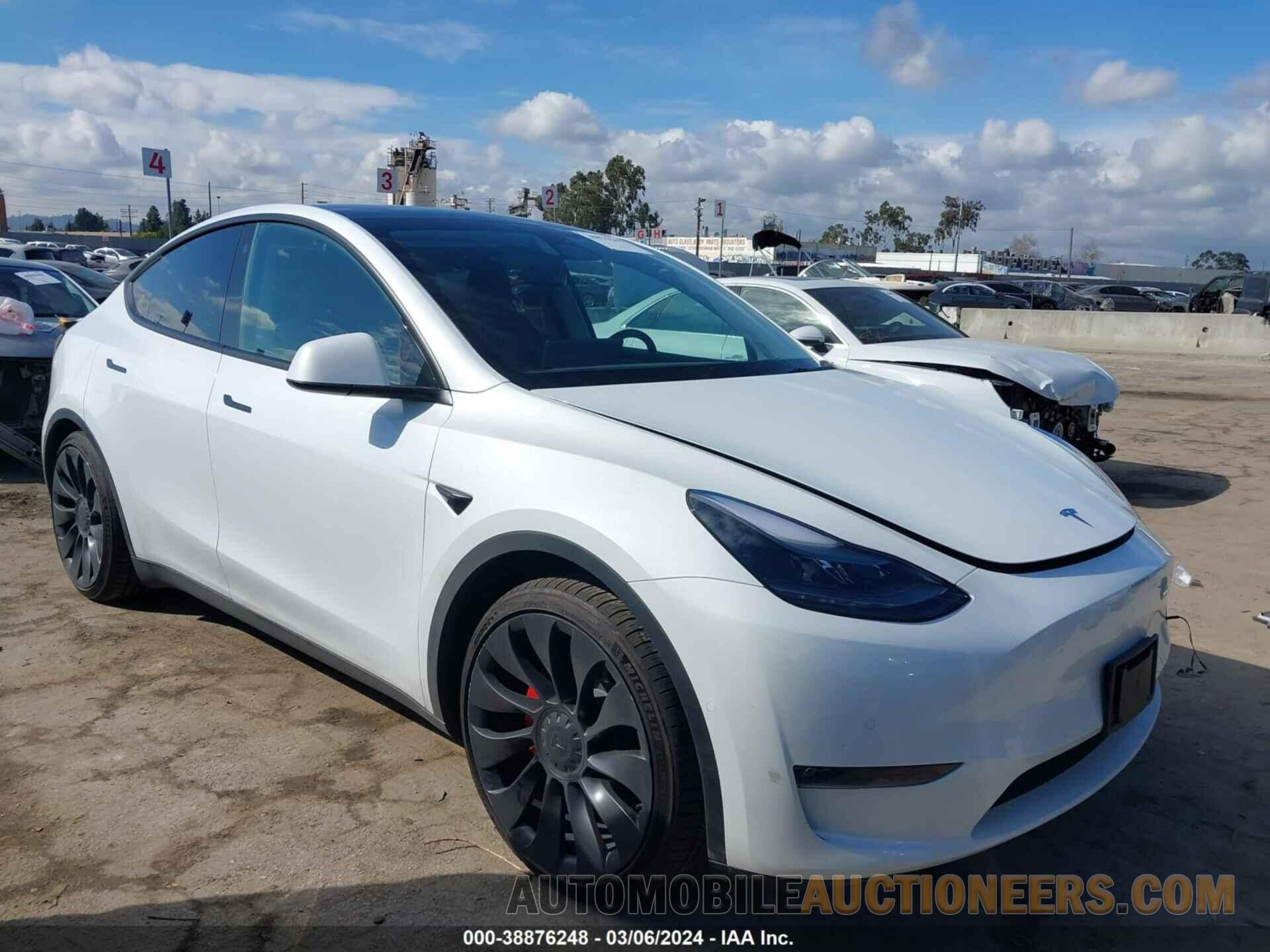 7SAYGDEF5NF560174 TESLA MODEL Y 2022