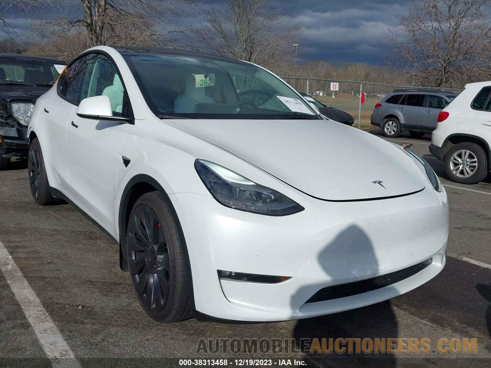 7SAYGDEF5PF660083 TESLA MODEL Y 2023