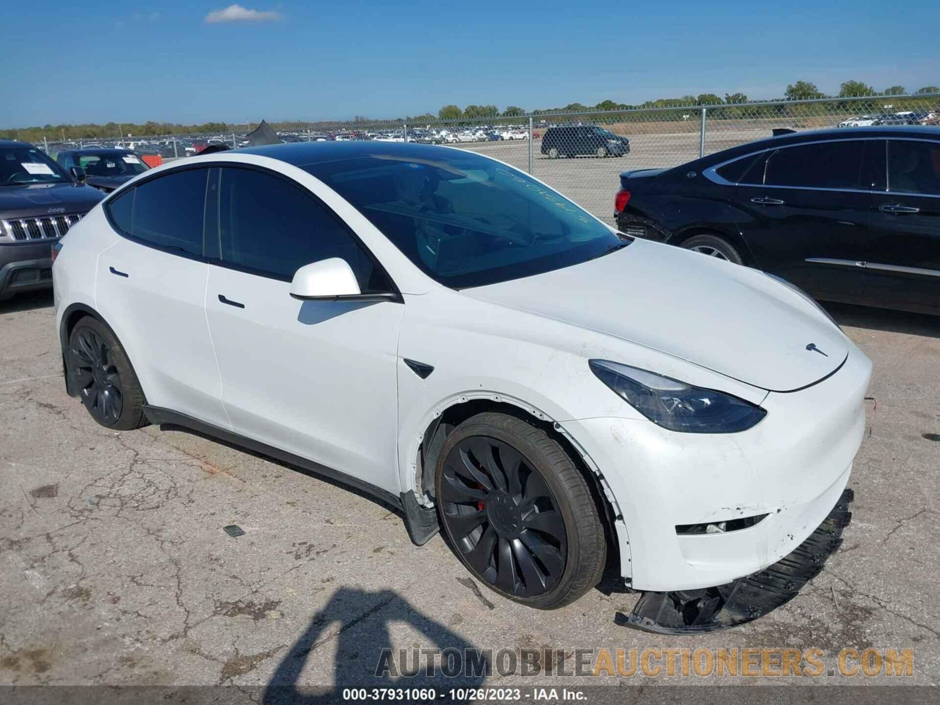 7SAYGDEF5PF701800 TESLA MODEL Y 2023