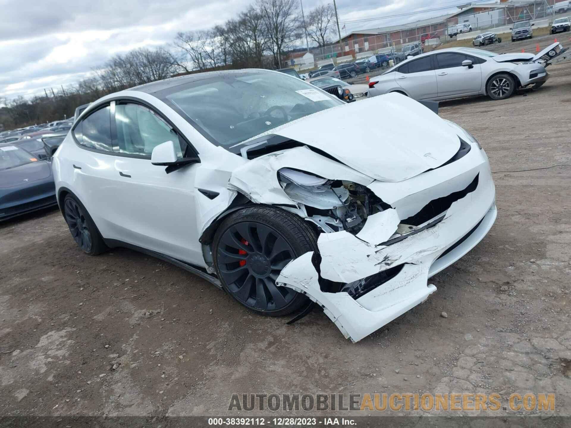 7SAYGDEF5PF779865 TESLA MODEL Y 2023