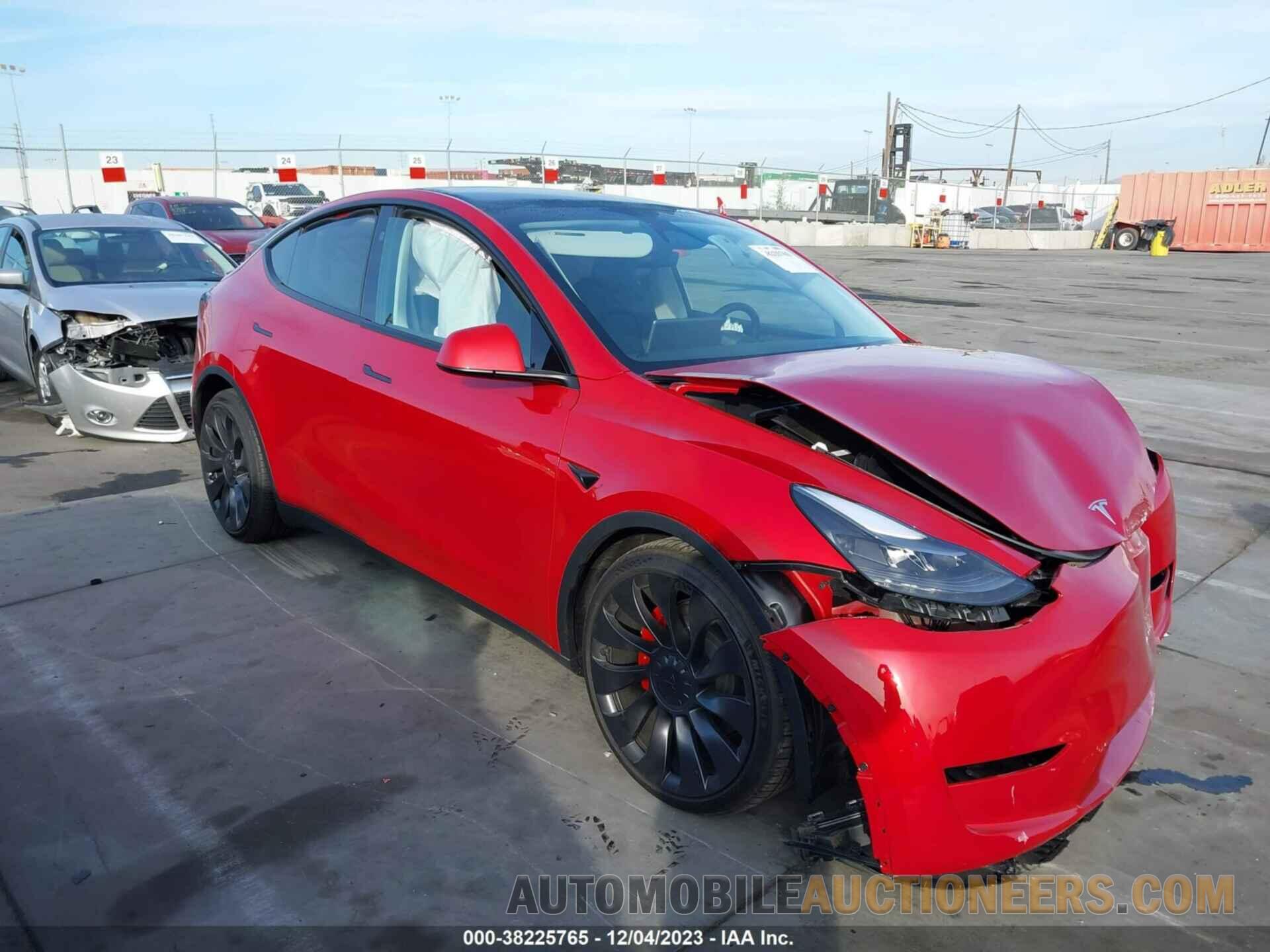 7SAYGDEF5PF855682 TESLA MODEL Y 2023