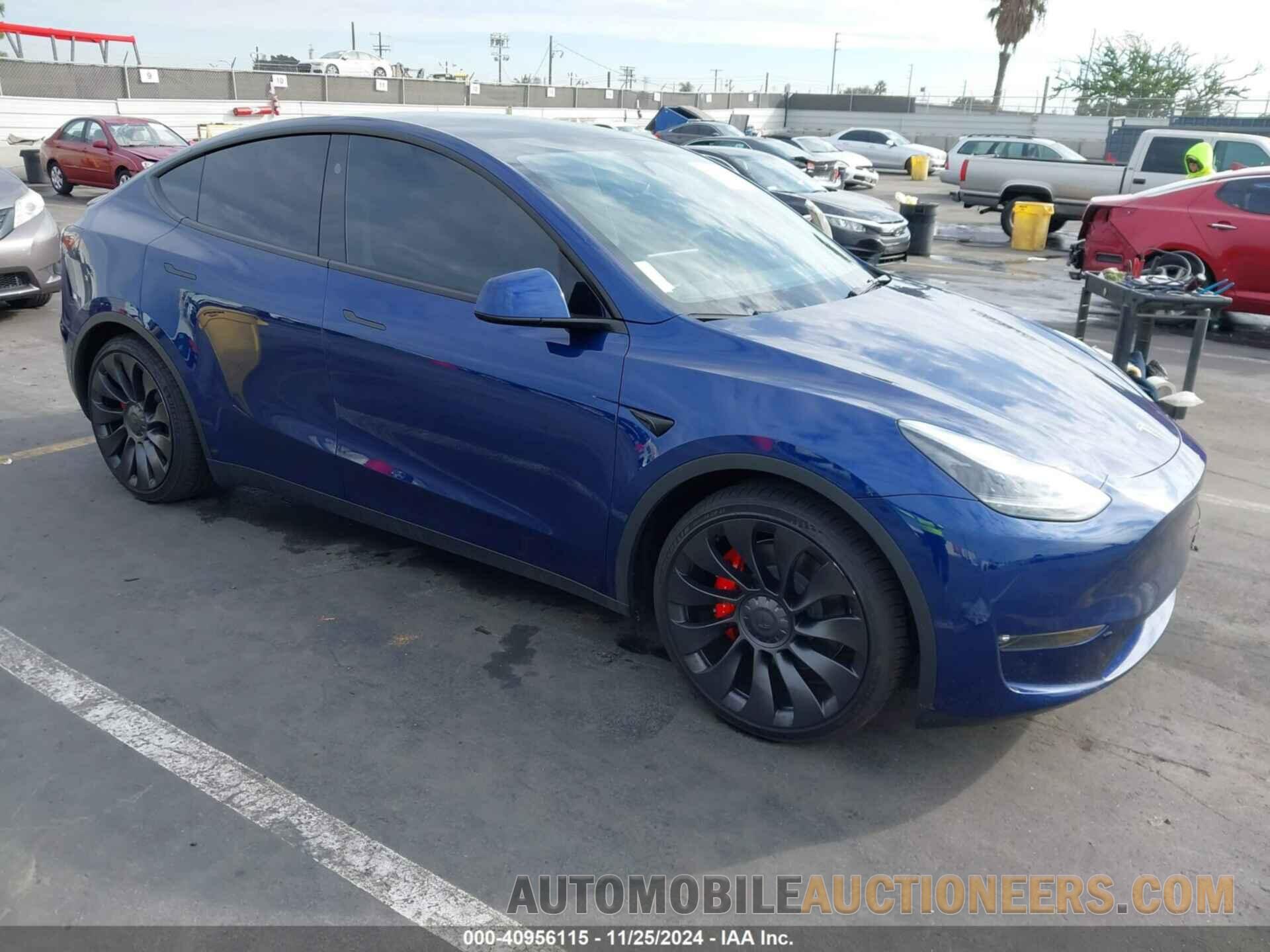 7SAYGDEF5RF047741 TESLA MODEL Y 2024