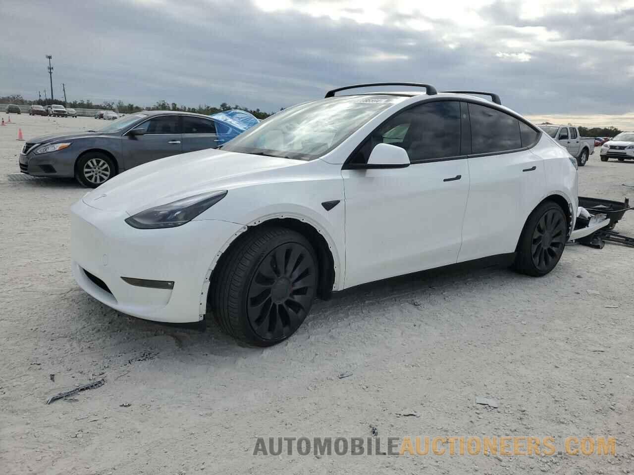 7SAYGDEF5RF048999 TESLA MODEL Y 2024