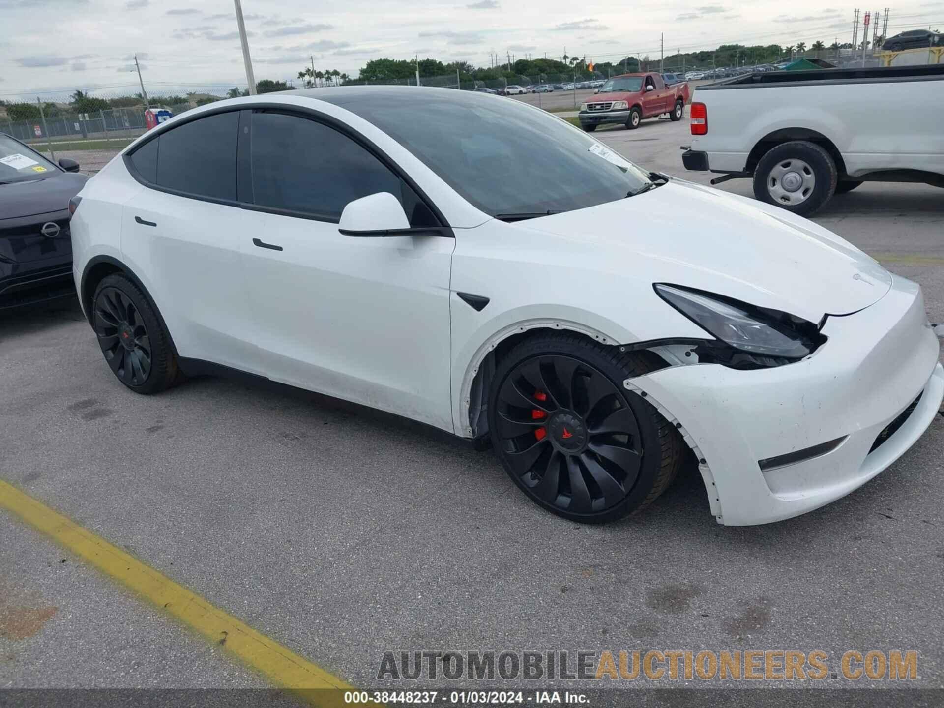 7SAYGDEF6NF439038 TESLA MODEL Y 2022