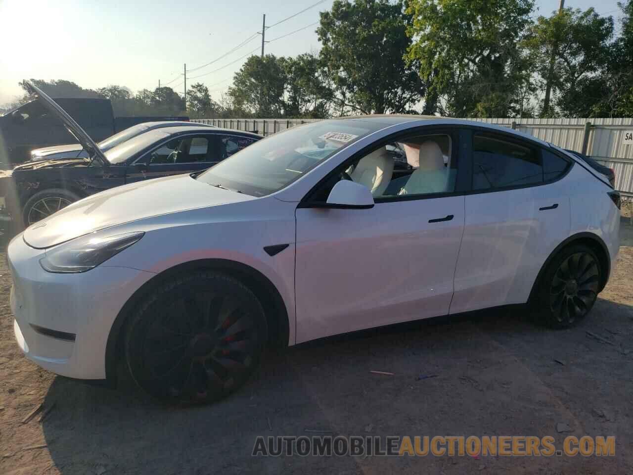 7SAYGDEF6PF937100 TESLA MODEL Y 2023