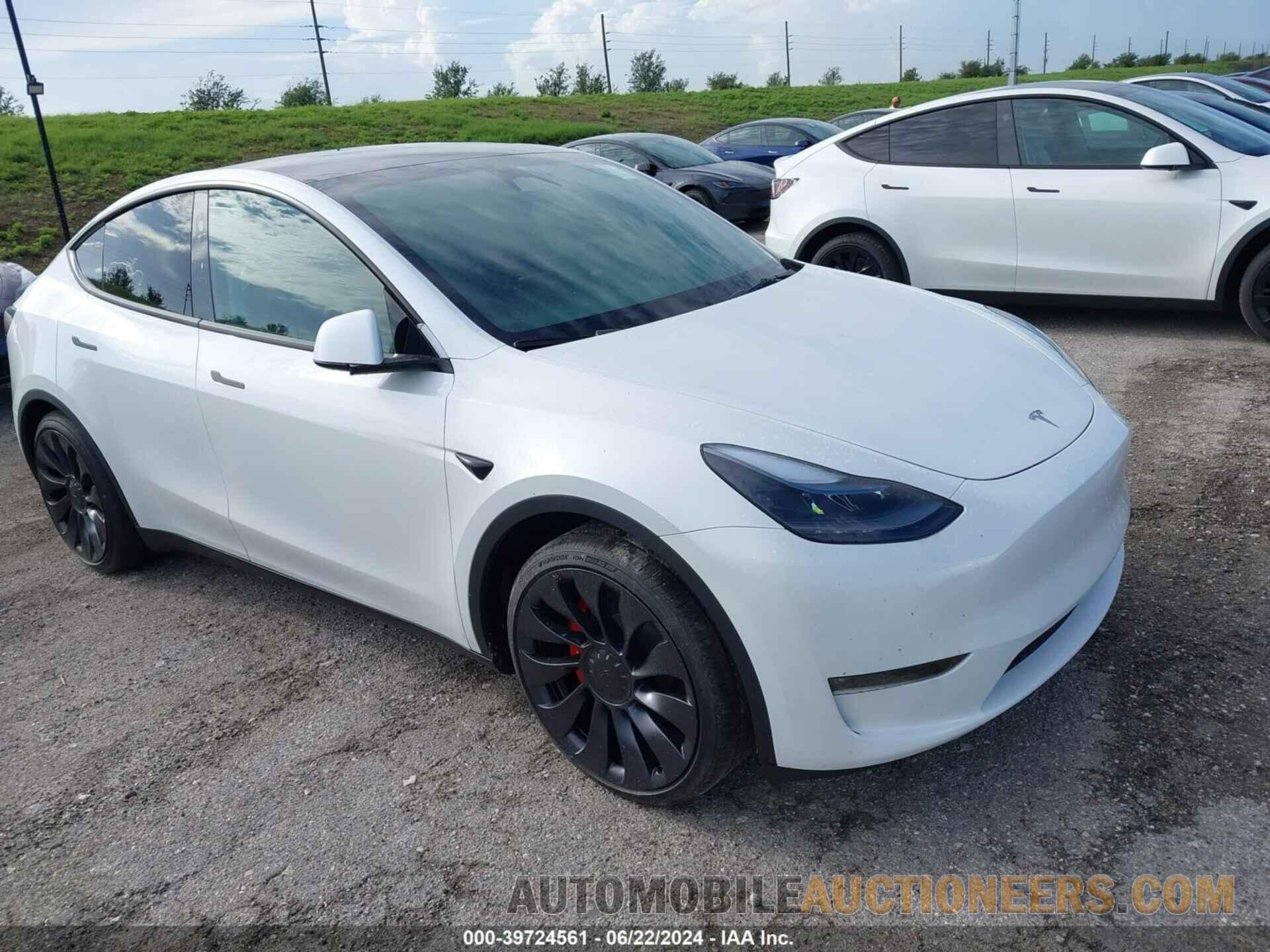 7SAYGDEF6RA278452 TESLA MODEL Y 2024