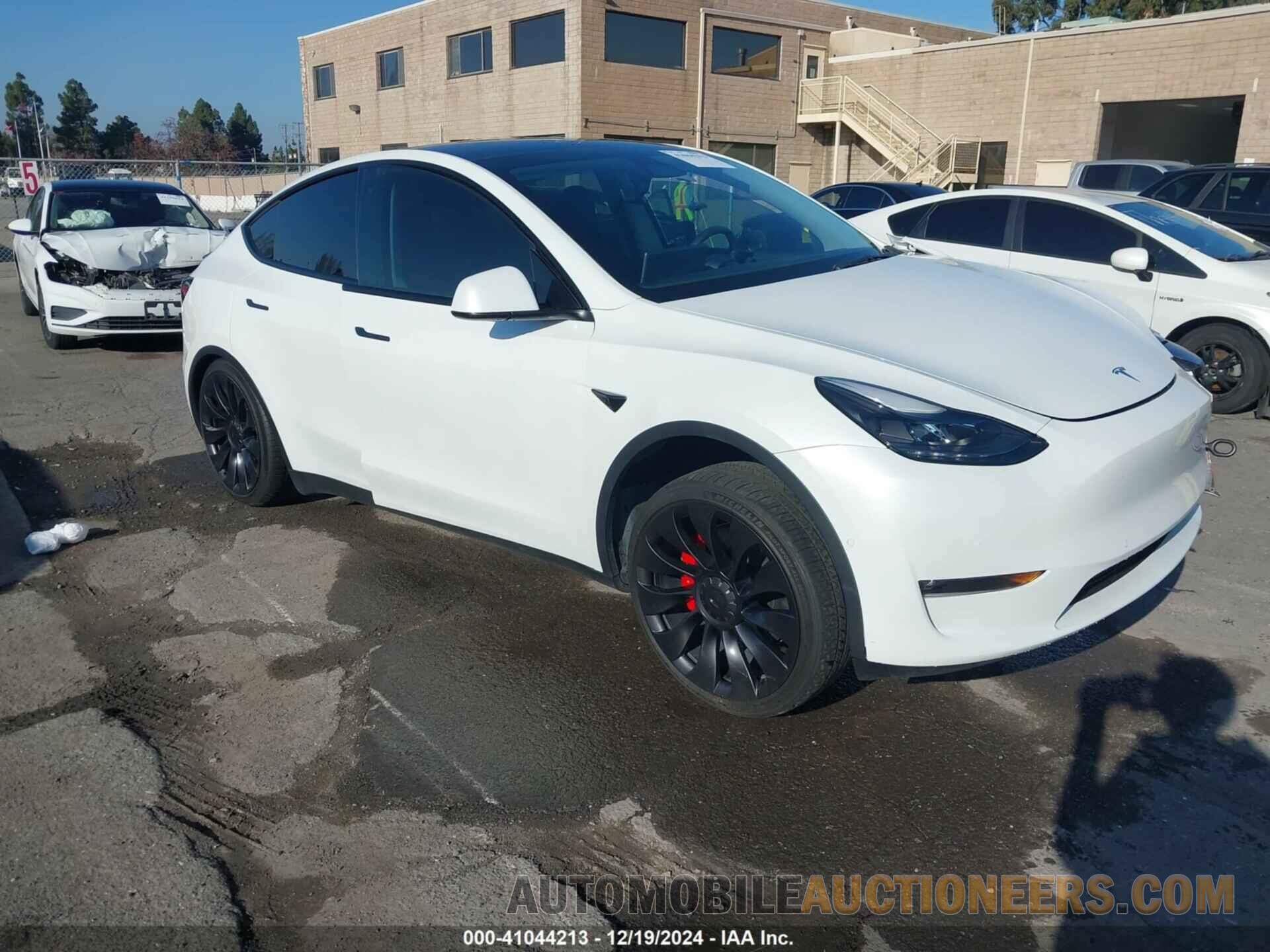 7SAYGDEF8NF358011 TESLA MODEL Y 2022