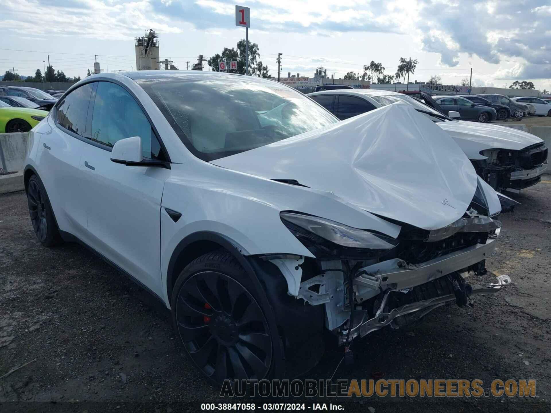 7SAYGDEF8NF389520 TESLA MODEL Y 2022