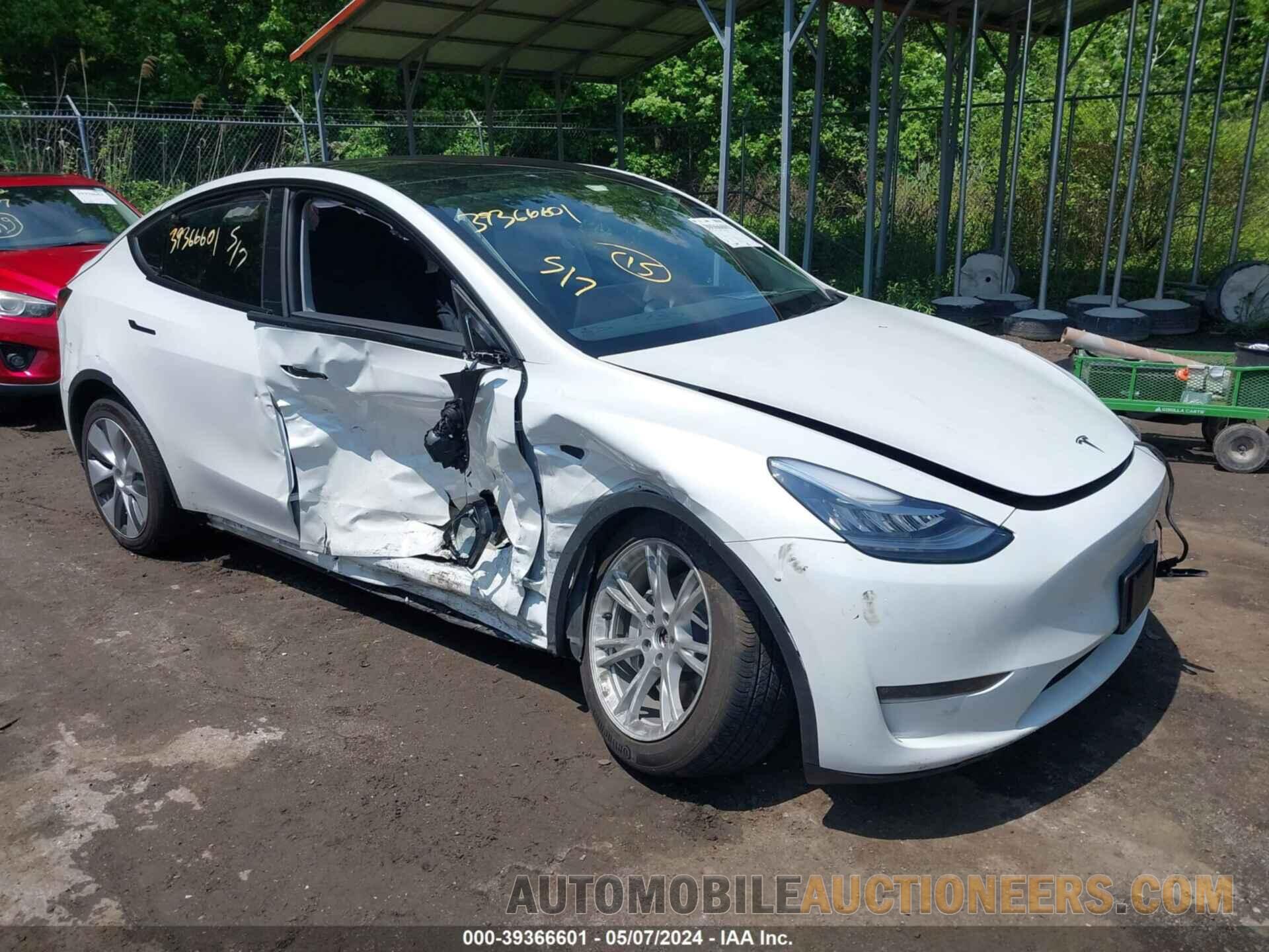 7SAYGDEF8PA048666 TESLA MODEL Y 2023