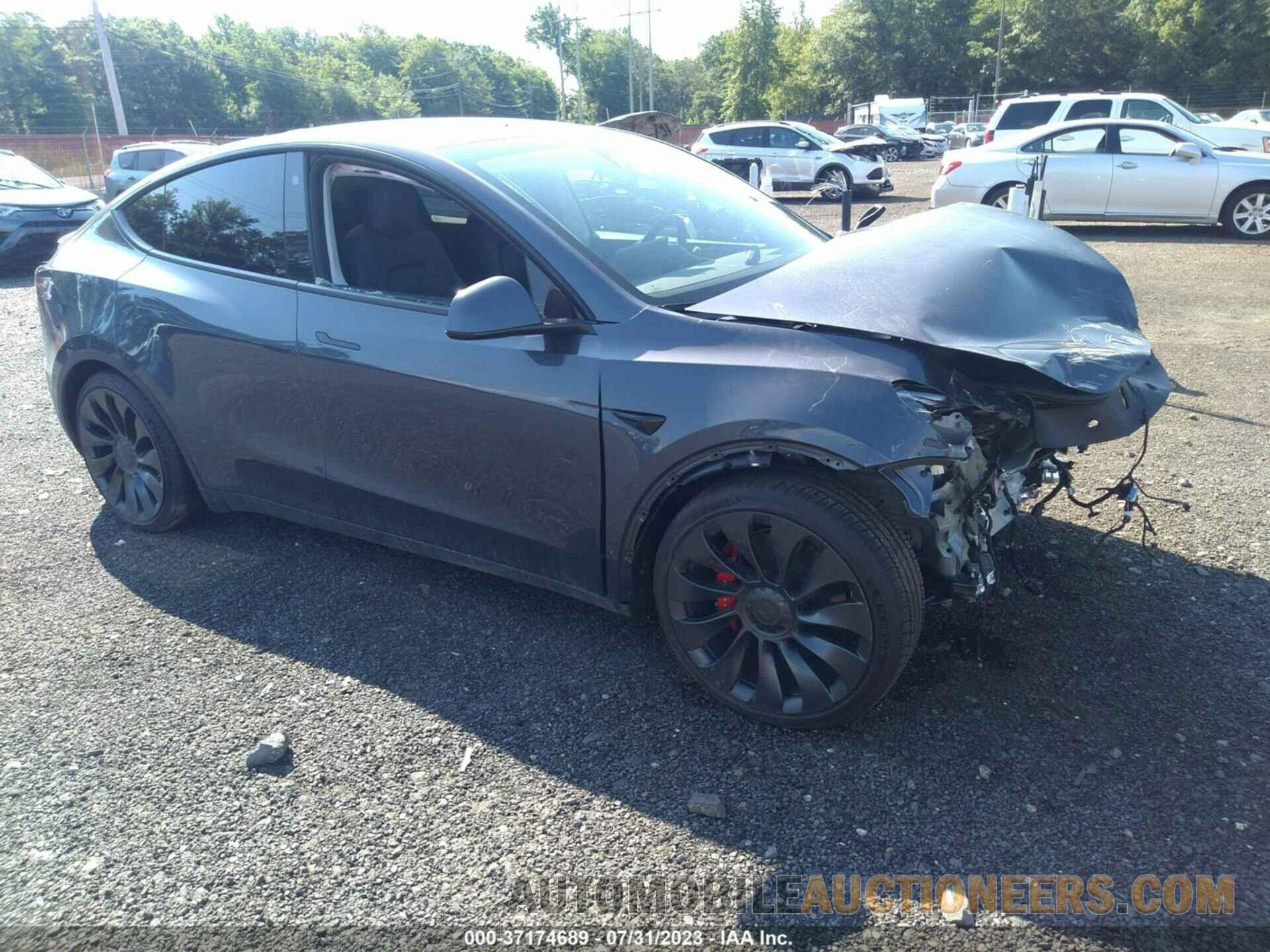 7SAYGDEF8PF696785 TESLA MODEL Y 2023