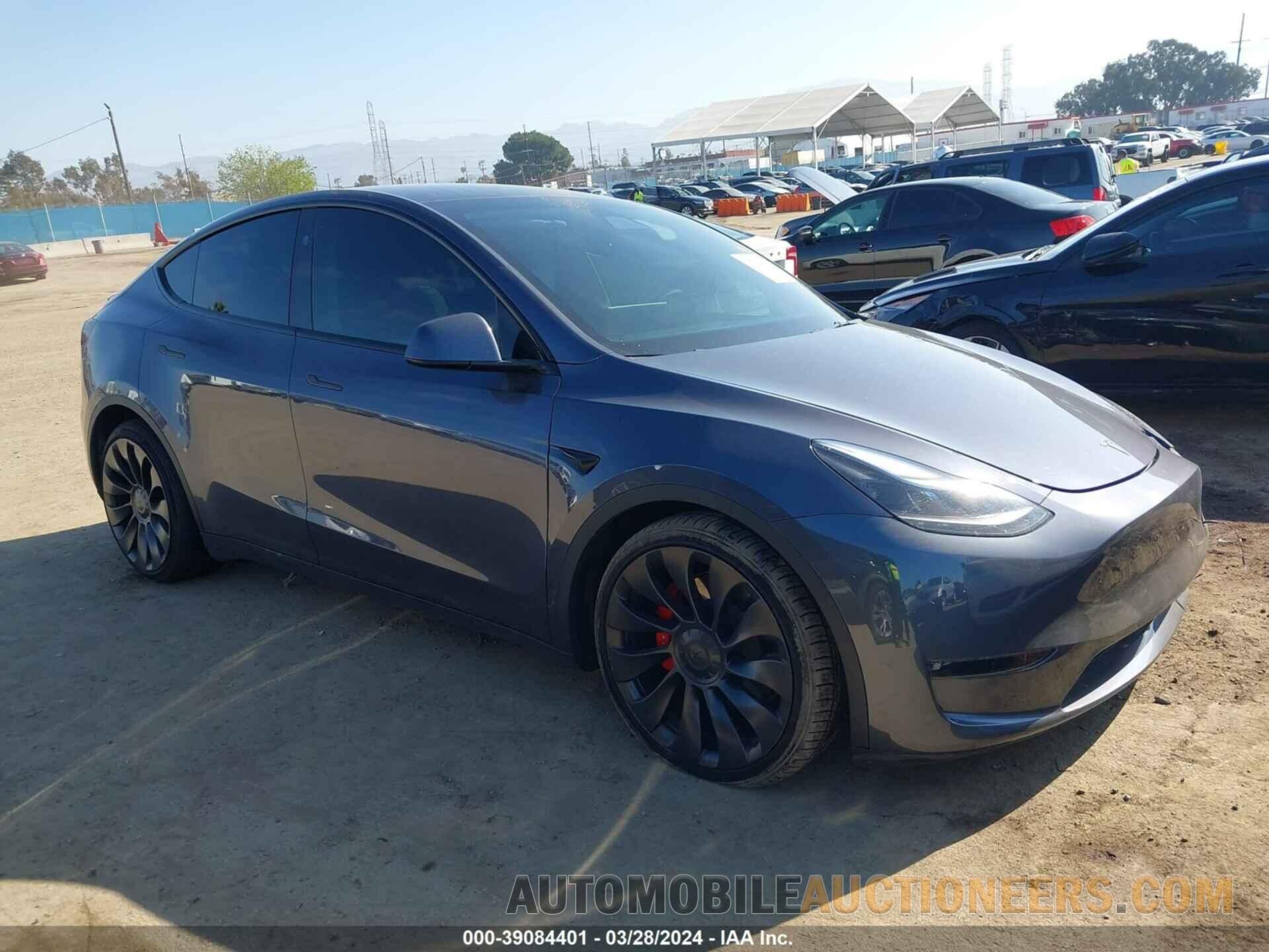 7SAYGDEF8PF825429 TESLA MODEL Y 2023