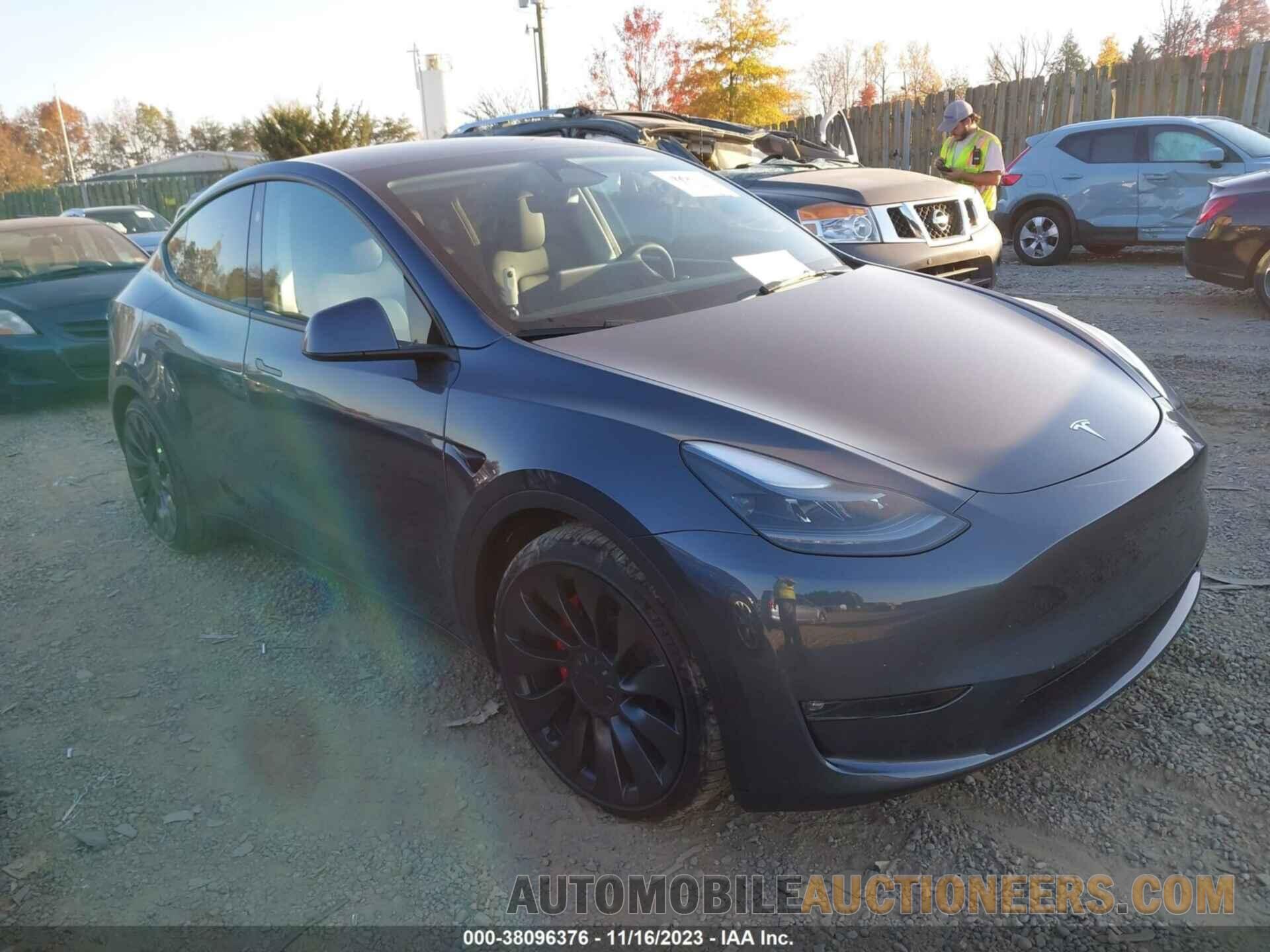 7SAYGDEF8PF858964 TESLA MODEL Y 2023